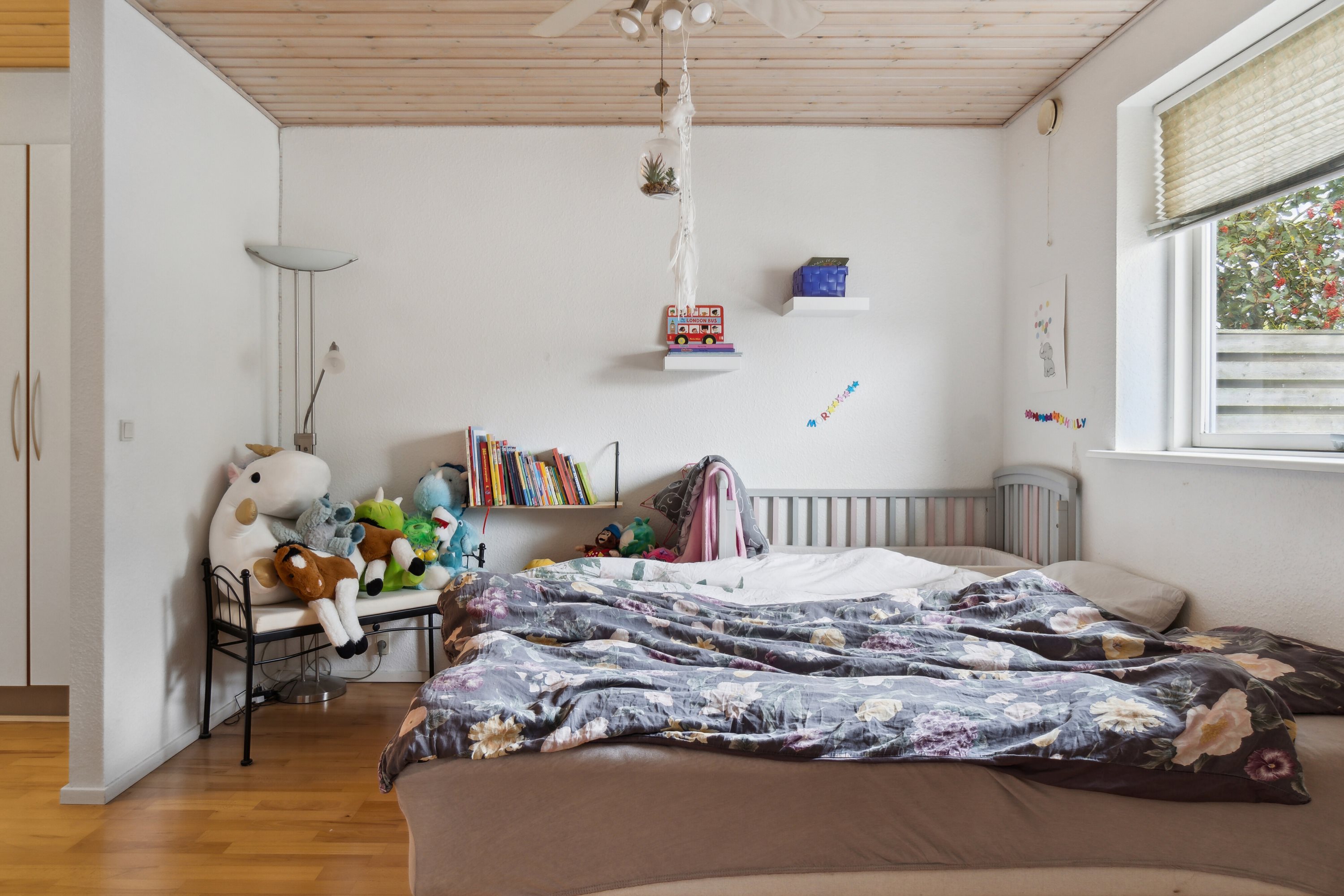 Fremhævet soveværelse billede i fuldskærmstilstand. Billede af Karolinevej 11, 4200 Slagelse