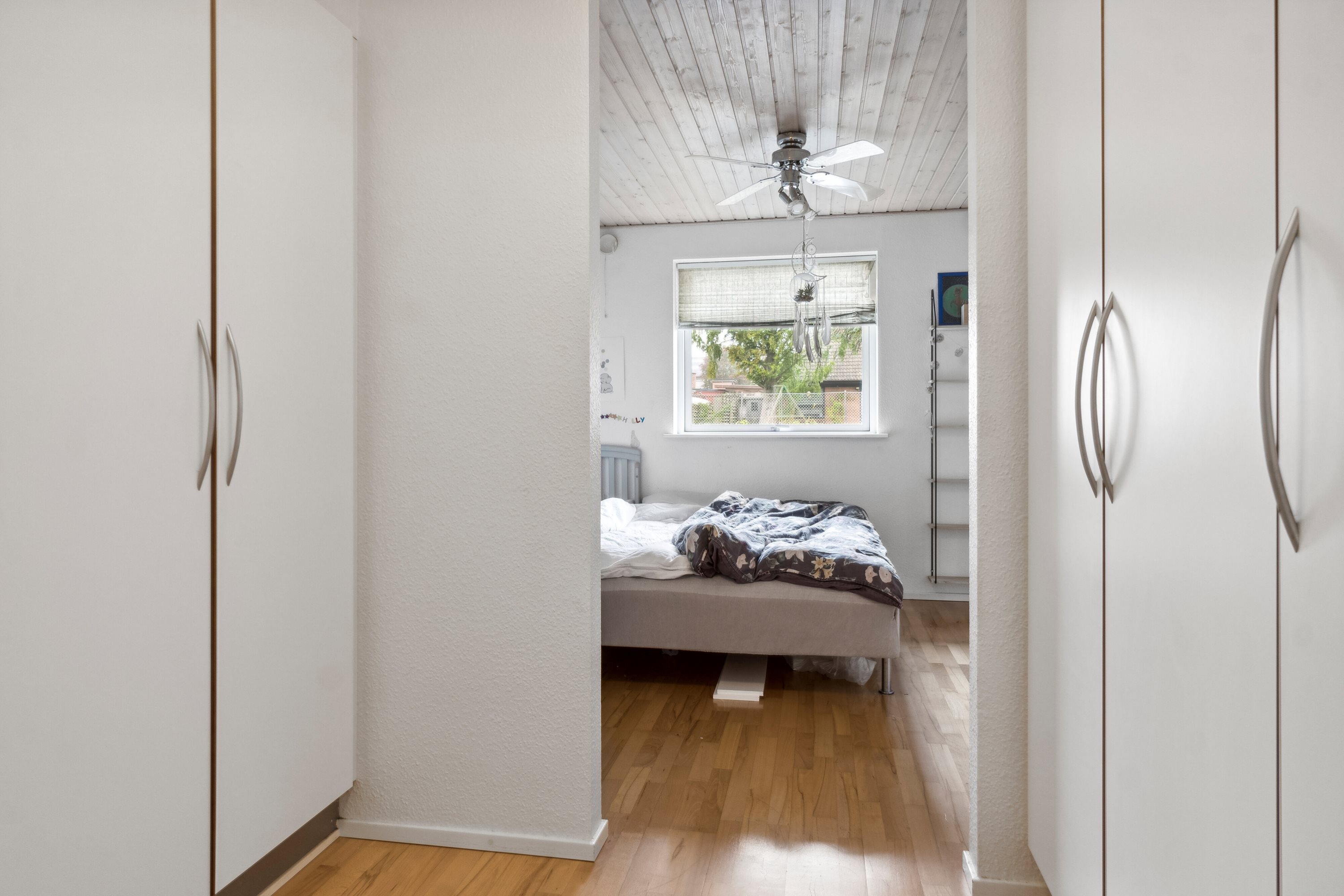 Fremhævet gang billede i fuldskærmstilstand. Billede af Karolinevej 11, 4200 Slagelse