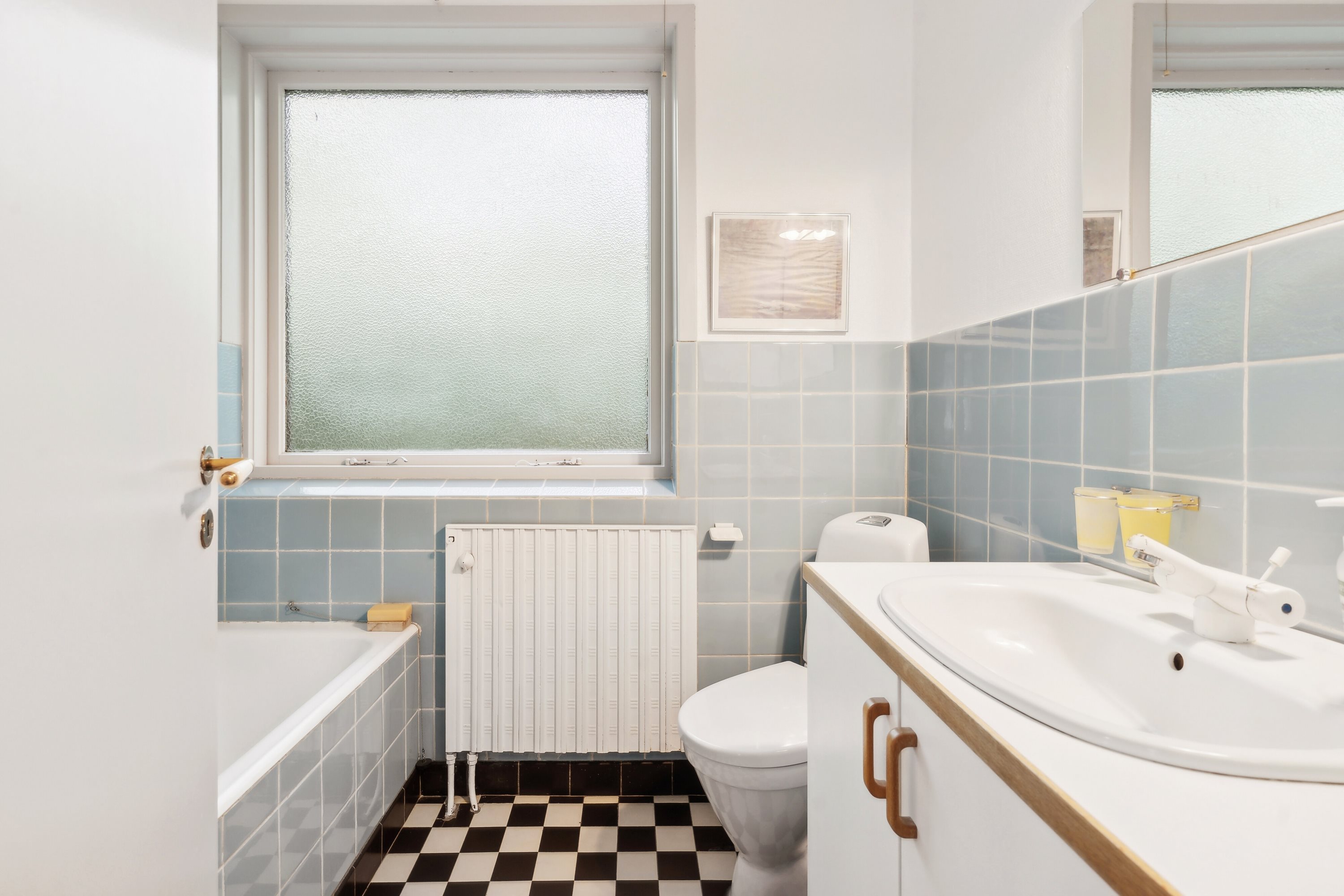 Fremhævet badeværelse billede i fuldskærmstilstand. Billede af Langevad 5A, 6200 Aabenraa