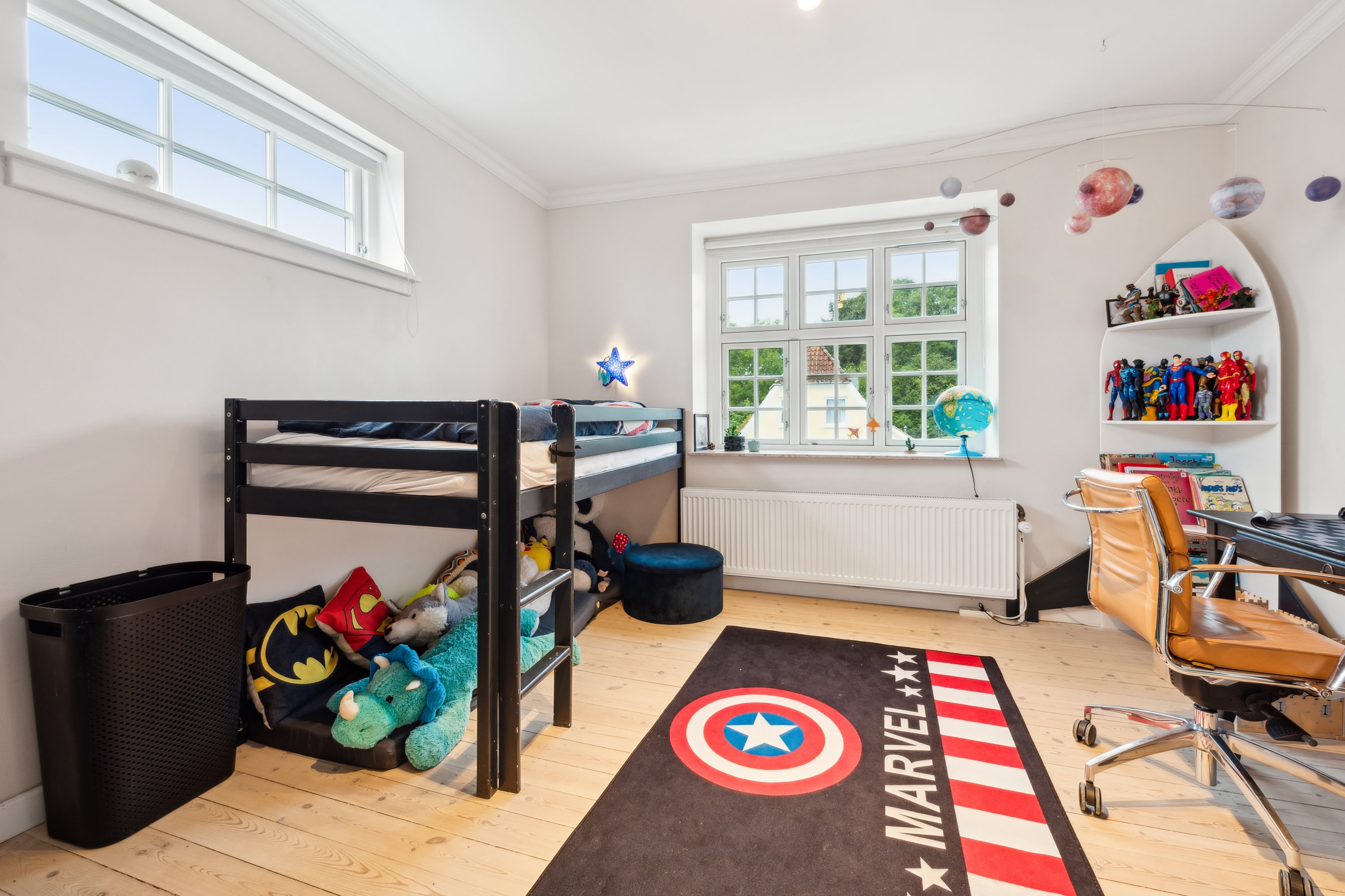 Fremhævet stue billede i fuldskærmstilstand. Billede af Tordenskjoldsvej 13, 3000 Helsingør