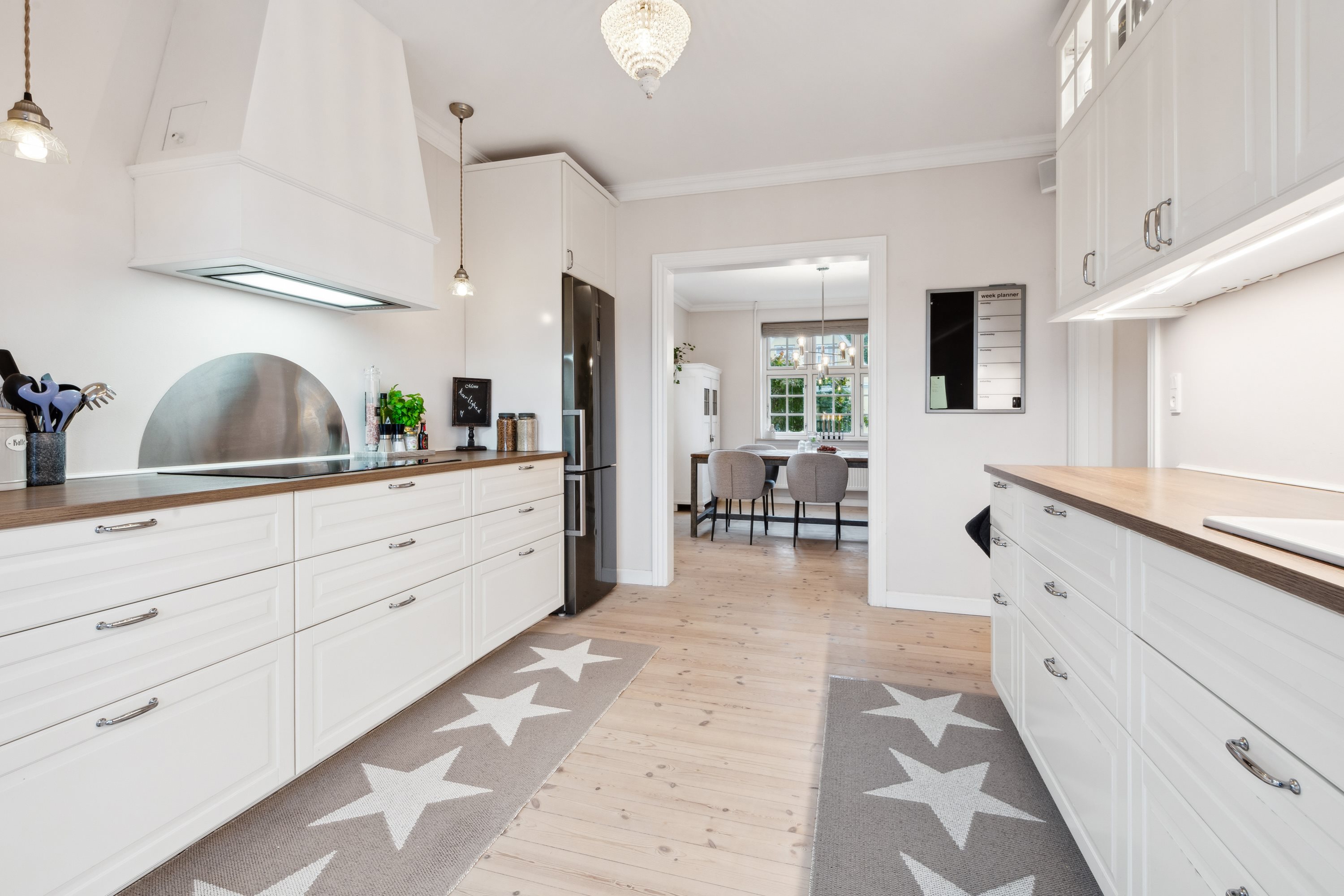 Fremhævet køkken billede i fuldskærmstilstand. Billede af Tordenskjoldsvej 13, 3000 Helsingør