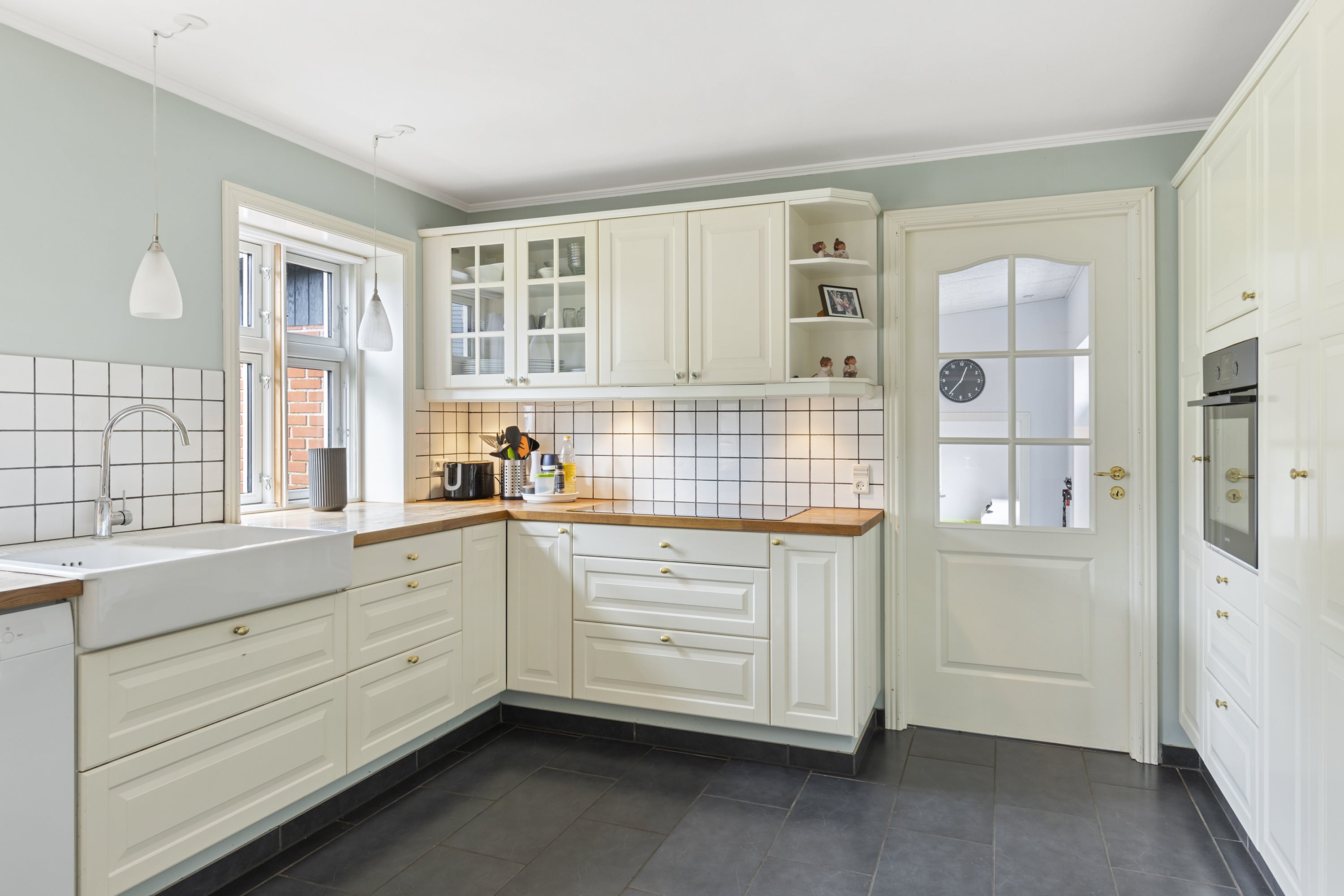 Fremhævet køkken alrum billede i fuldskærmstilstand. Billede af Halkærvej 91, Skørbæk, 9240 Nibe