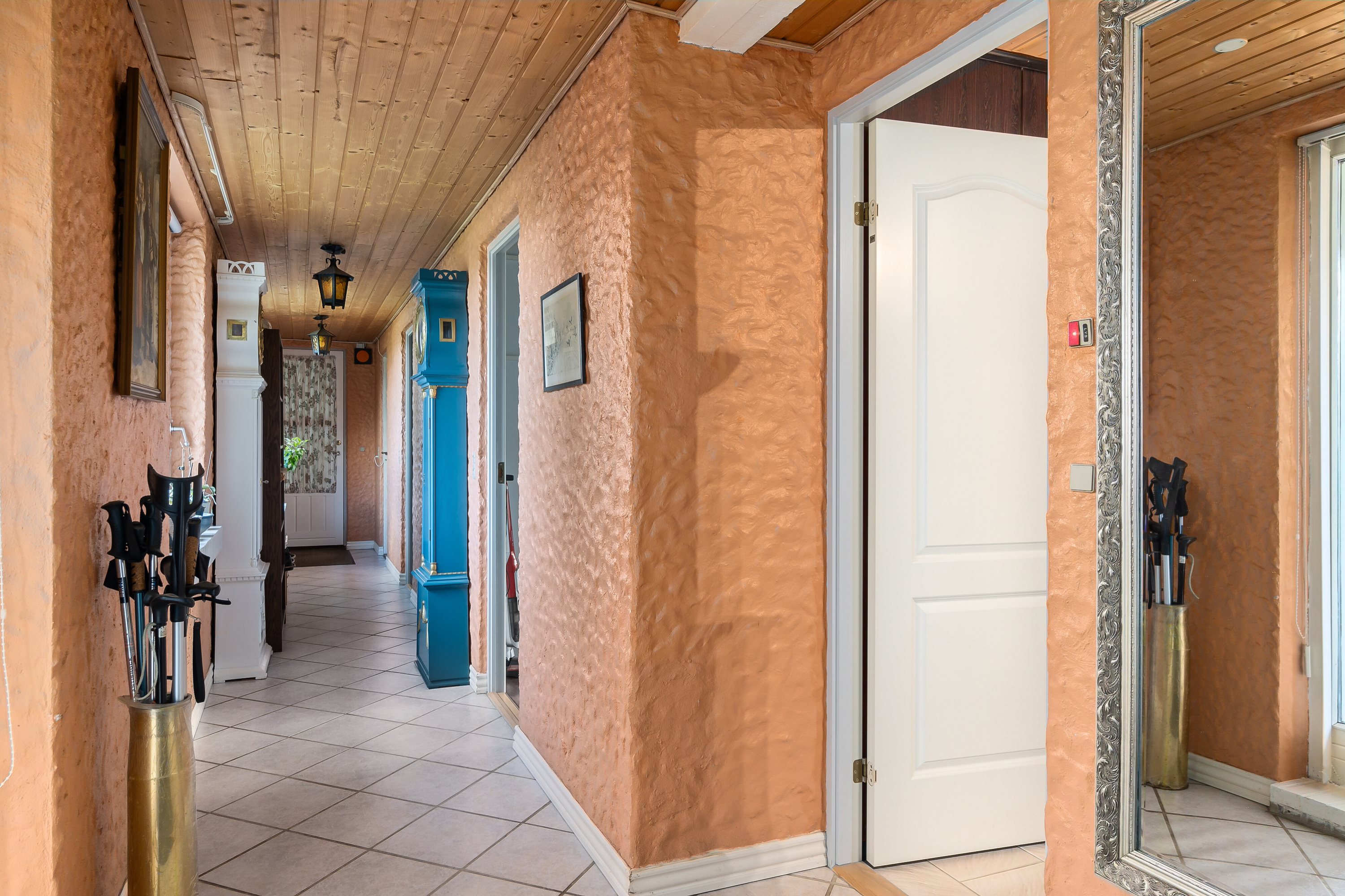 Fremhævet gang billede i fuldskærmstilstand. Billede af Rødhøjvej 8, Svenstrup, 4220 Korsør