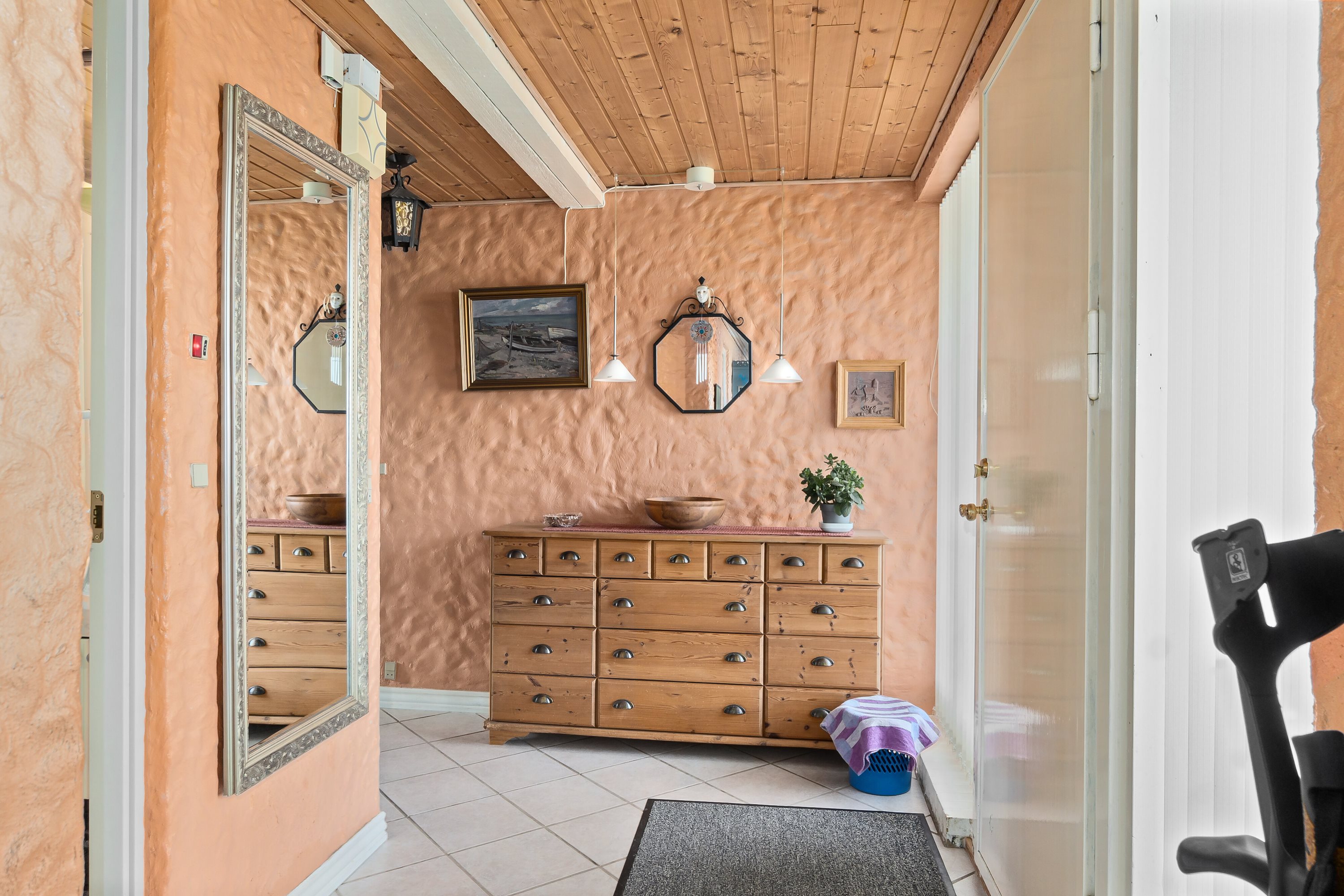 Fremhævet gang billede i fuldskærmstilstand. Billede af Rødhøjvej 8, Svenstrup, 4220 Korsør