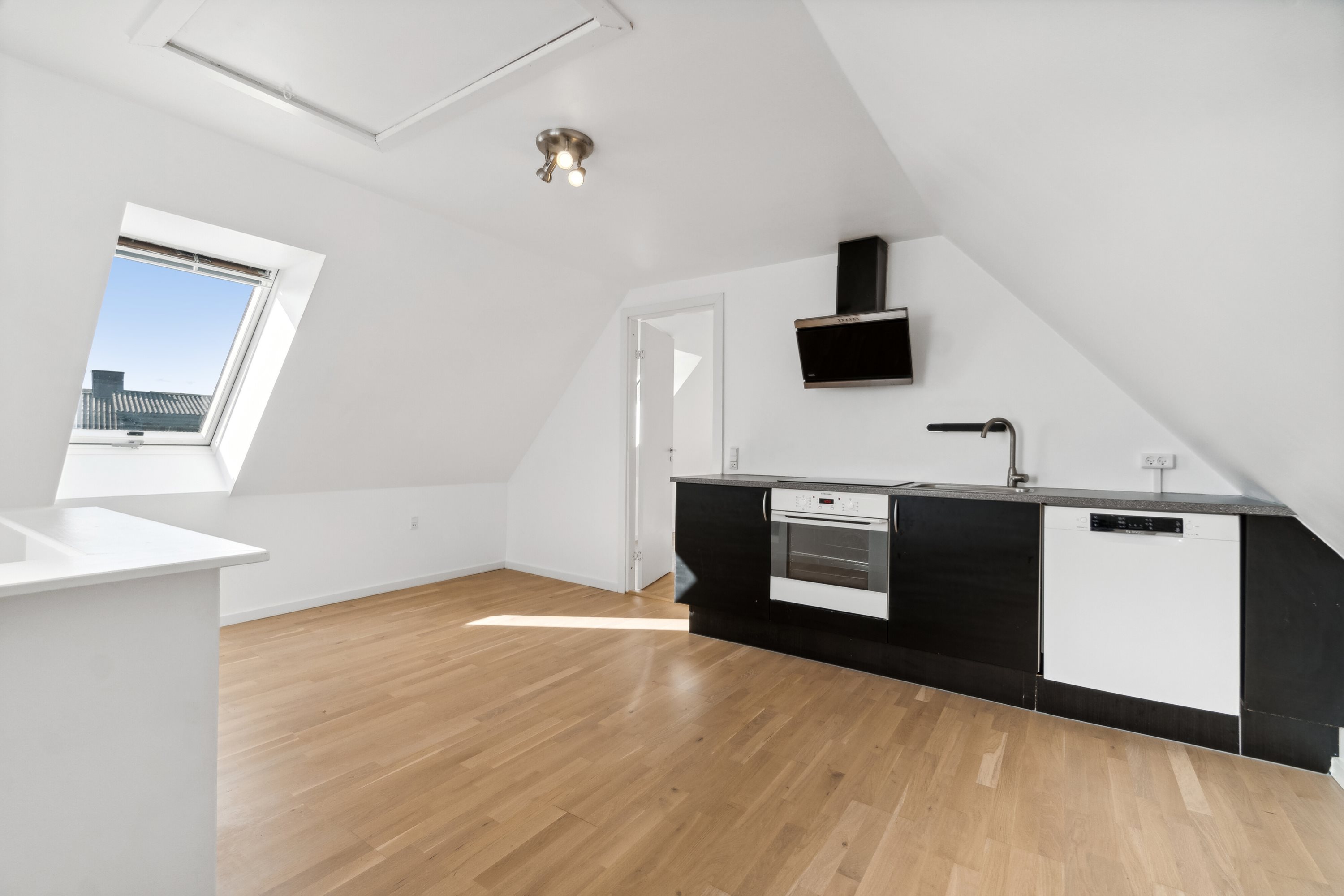 Fremhævet køkken billede i fuldskærmstilstand. Billede af Vesterhavsgade 108, Vorupør, 7700 Thisted