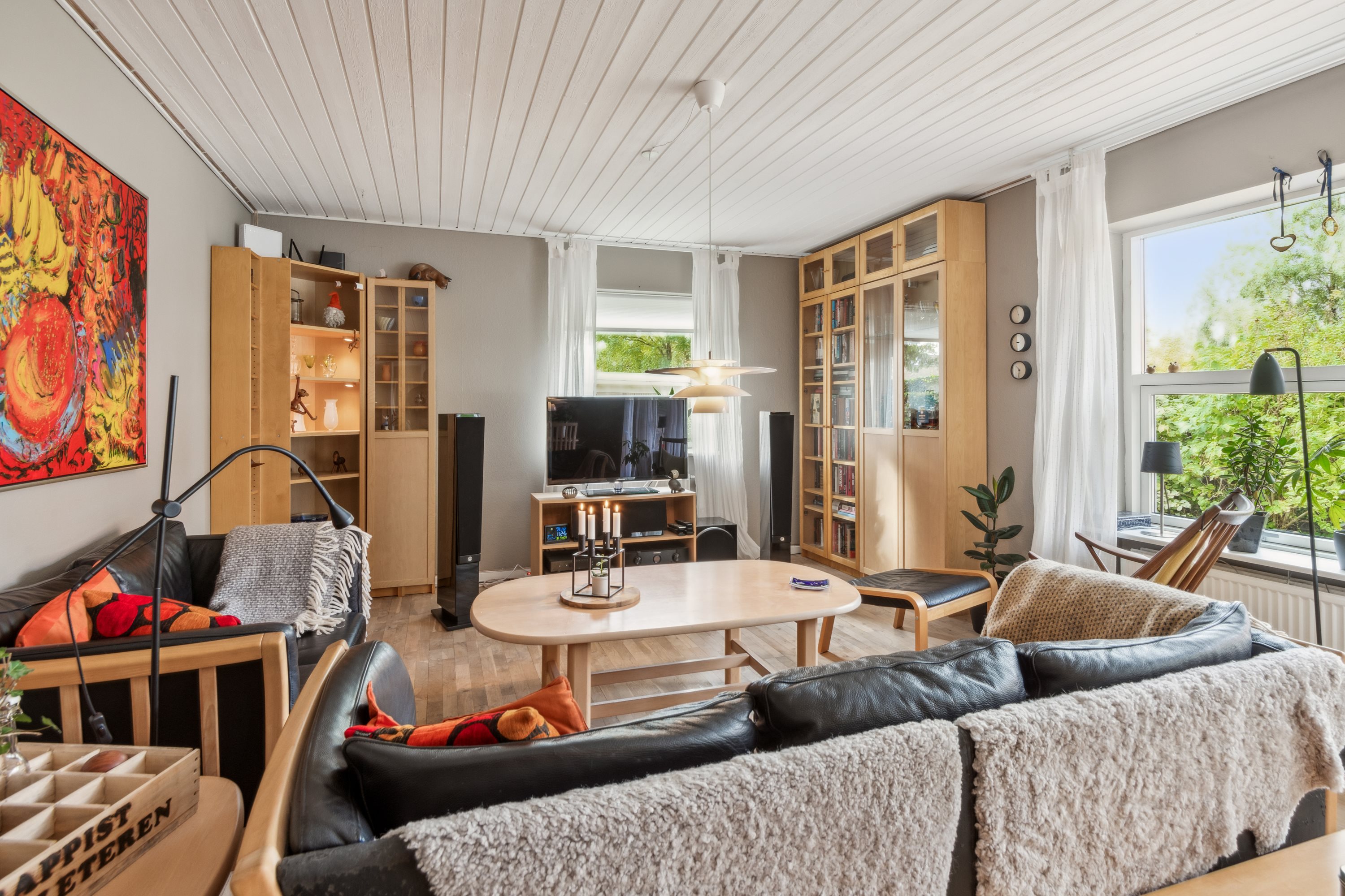 Fremhævet stue billede i fuldskærmstilstand. Billede af Mylius Erichsens Vej 21, Gug, 9210 Aalborg SØ