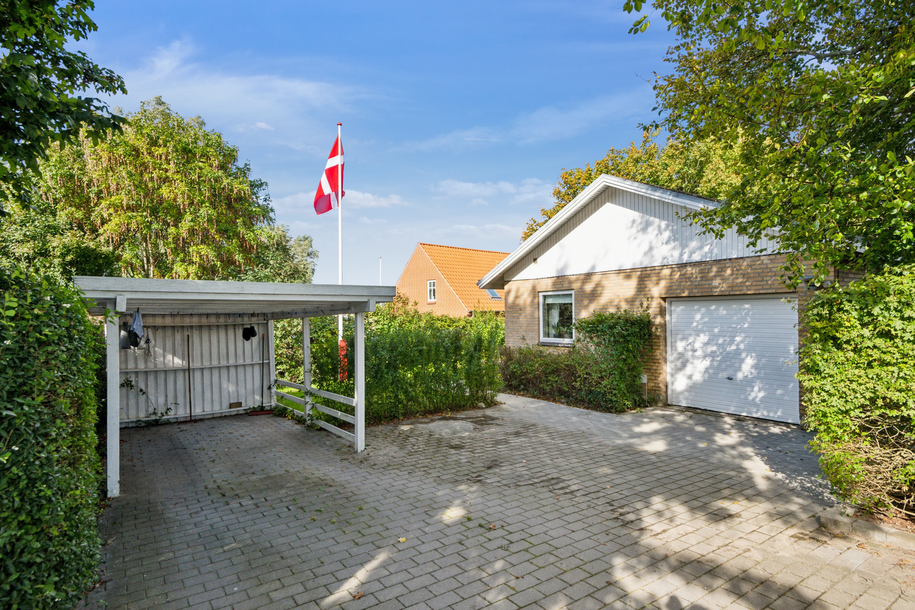 Fremhævet ejendom 1 billede i fuldskærmstilstand. Billede af Mylius Erichsens Vej 21, Gug, 9210 Aalborg SØ