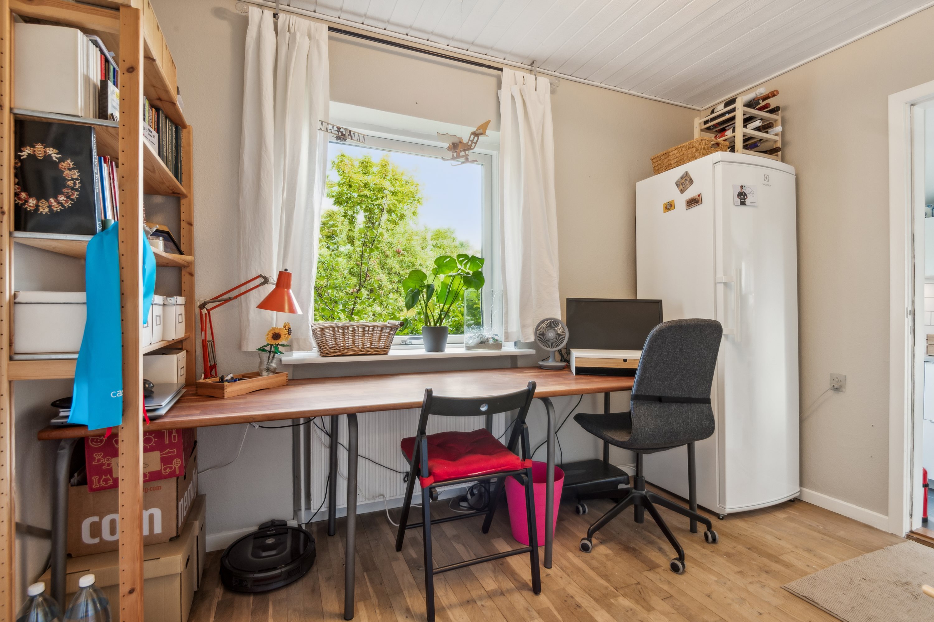 Fremhævet stue billede i fuldskærmstilstand. Billede af Mylius Erichsens Vej 21, Gug, 9210 Aalborg SØ