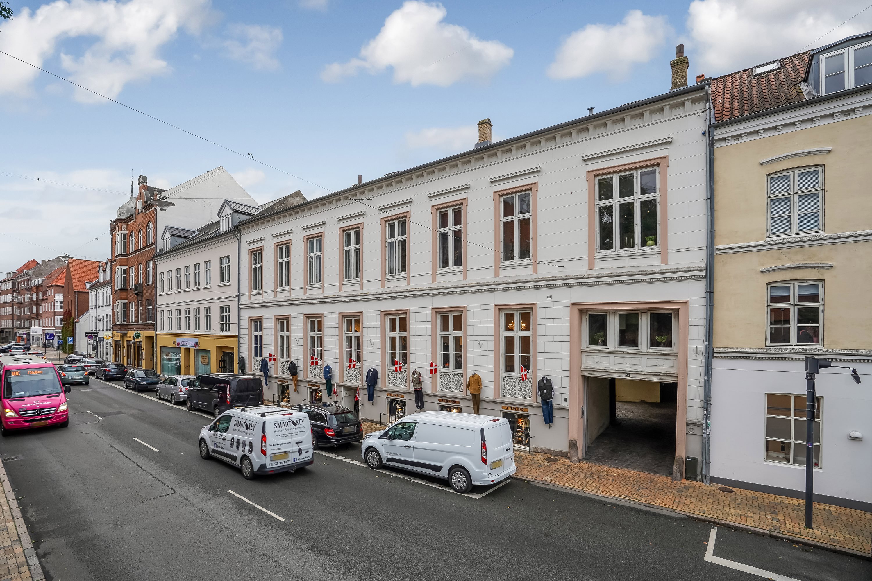 Fremhævet ejendommen billede i fuldskærmstilstand. Billede af Nørregade 45B, 1. th., 5000 Odense C