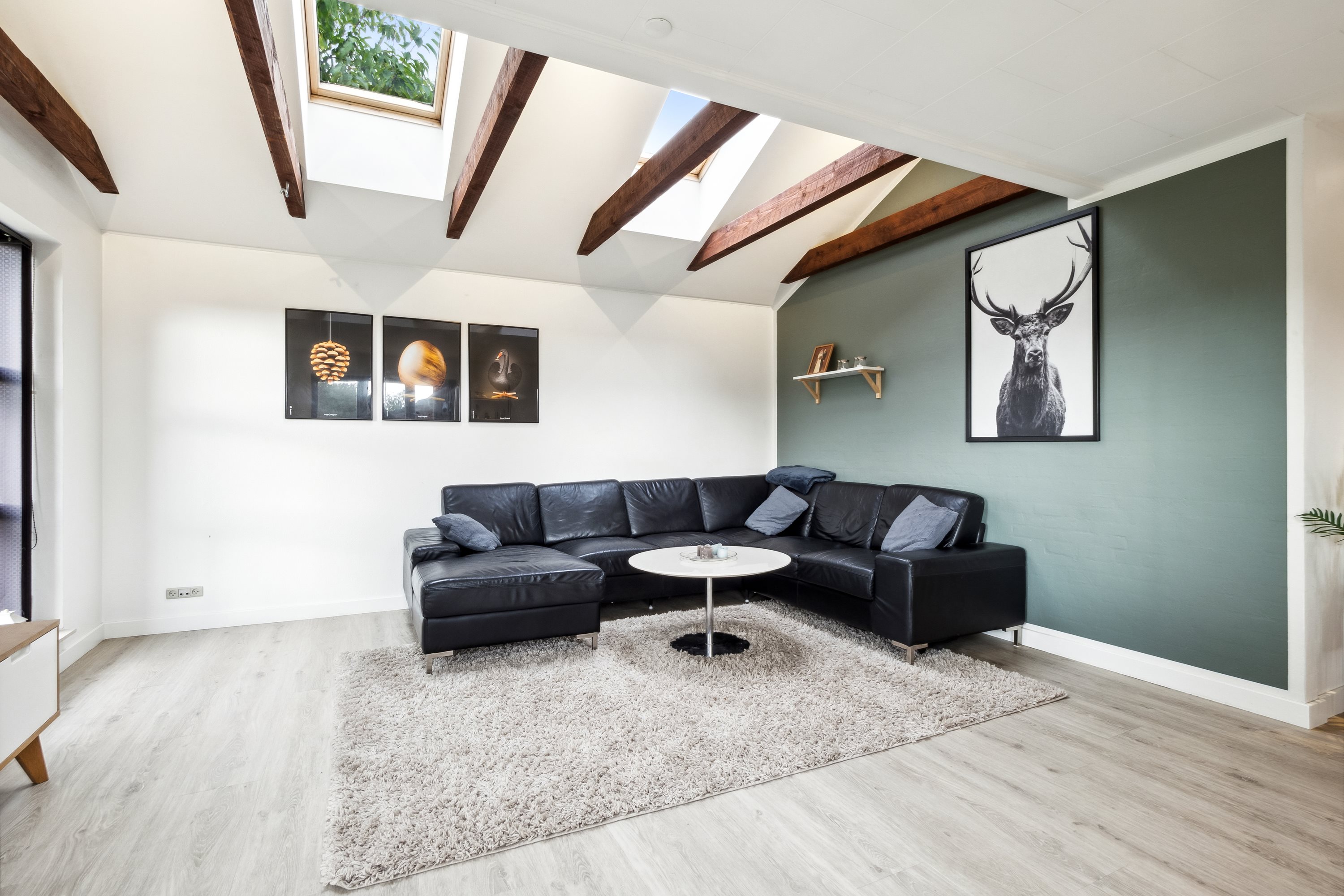 Fremhævet stue billede i fuldskærmstilstand. Billede af Elsøvej 119, Elsø, 7900 Nykøbing M