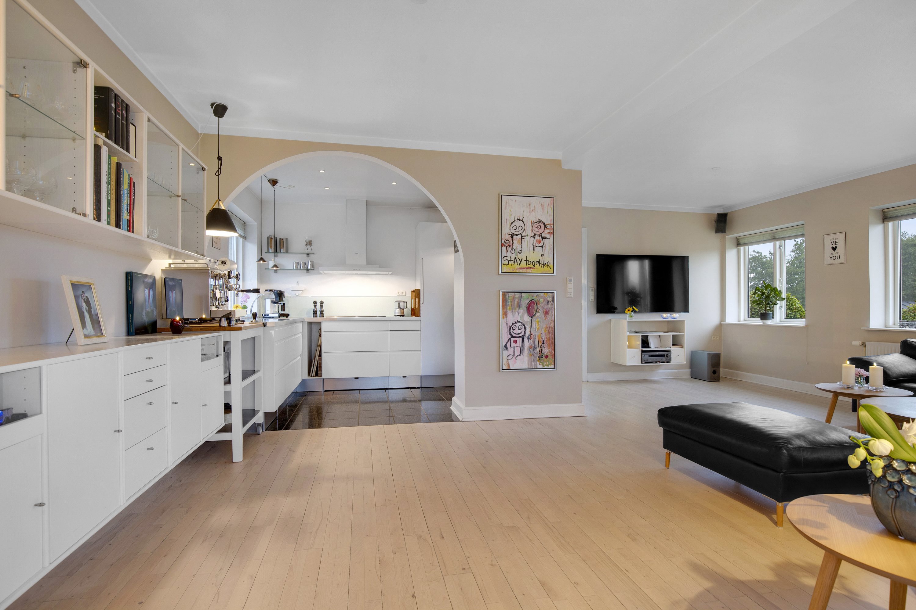 Miniaturebillede 2: stue. Billede af Alpedalsvej 4, 6000 Kolding