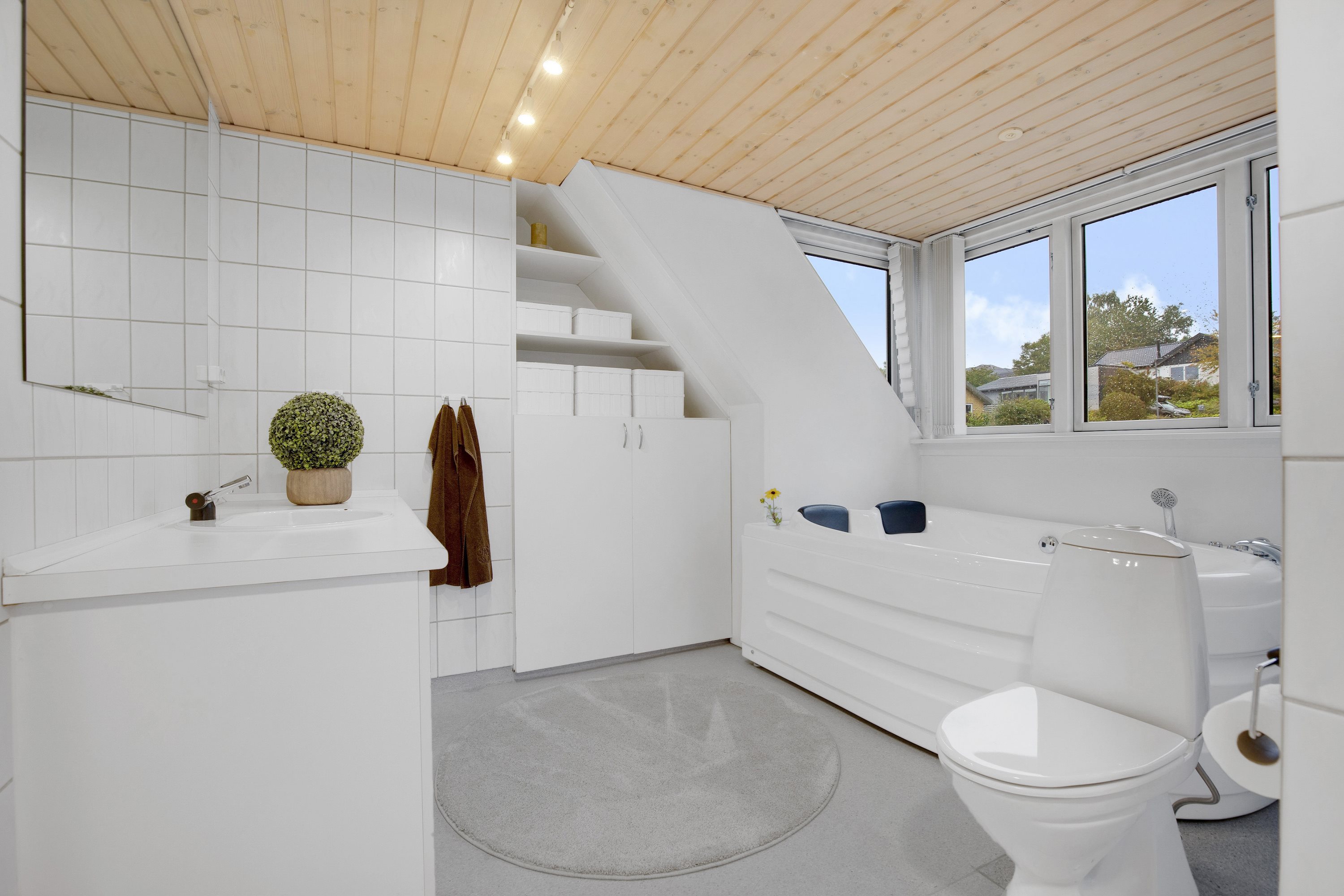 Fremhævet badeværelse billede i fuldskærmstilstand. Billede af Alpedalsvej 4, 6000 Kolding