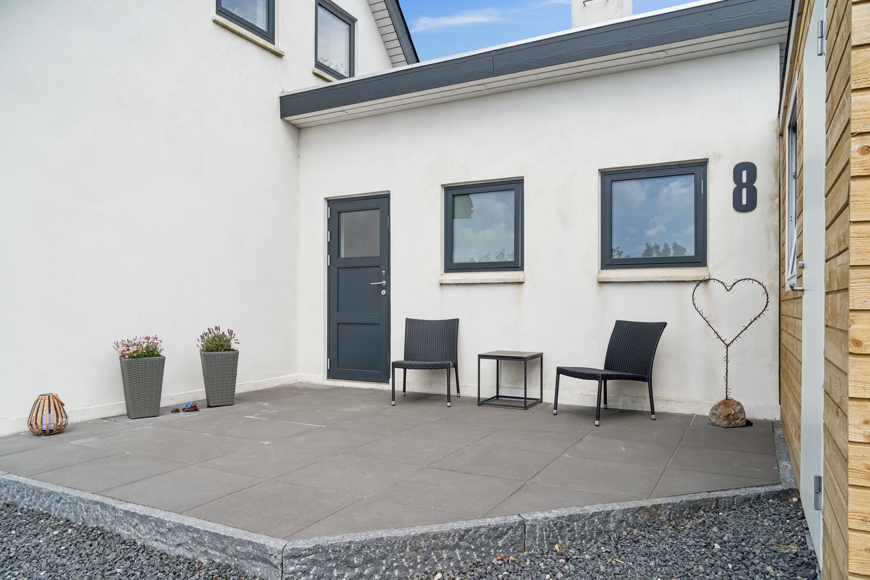 Fremhævet terrasse billede i fuldskærmstilstand. Billede af Kværndrup Vænge 8, 5772 Kværndrup