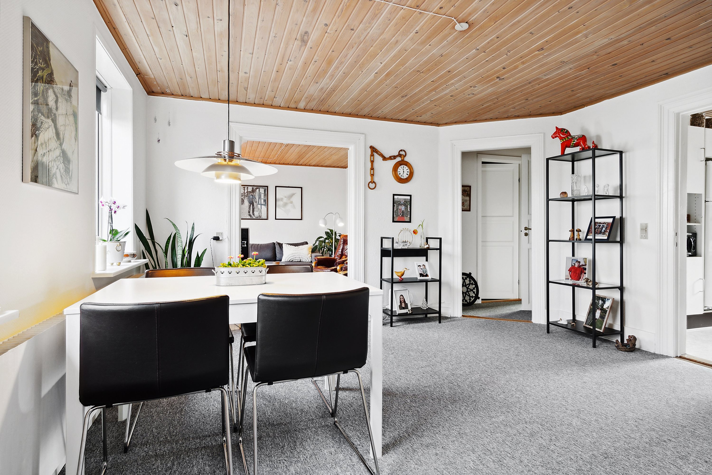 Fremhævet spisestue billede i fuldskærmstilstand. Billede af Vestbygade 9A-D, Haverslev, 9610 Nørager