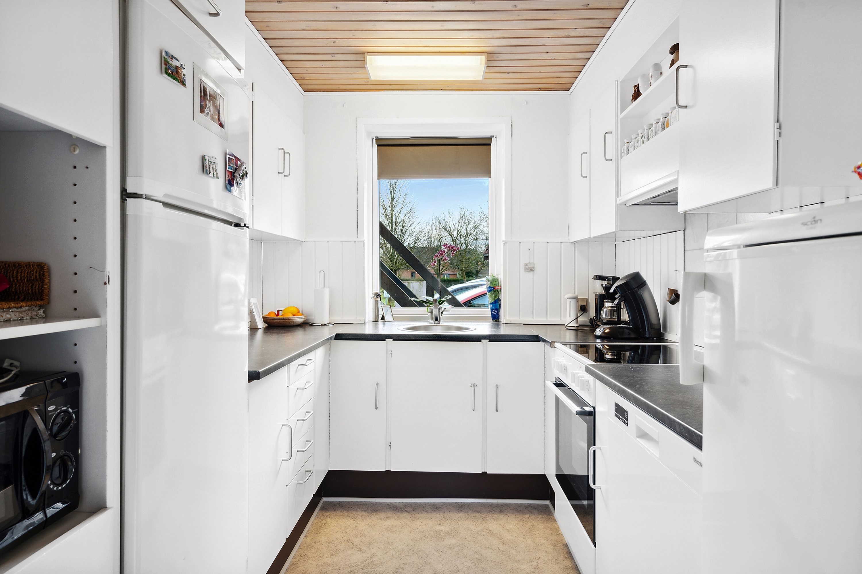 Fremhævet køkken billede i fuldskærmstilstand. Billede af Vestbygade 9A-D, Haverslev, 9610 Nørager