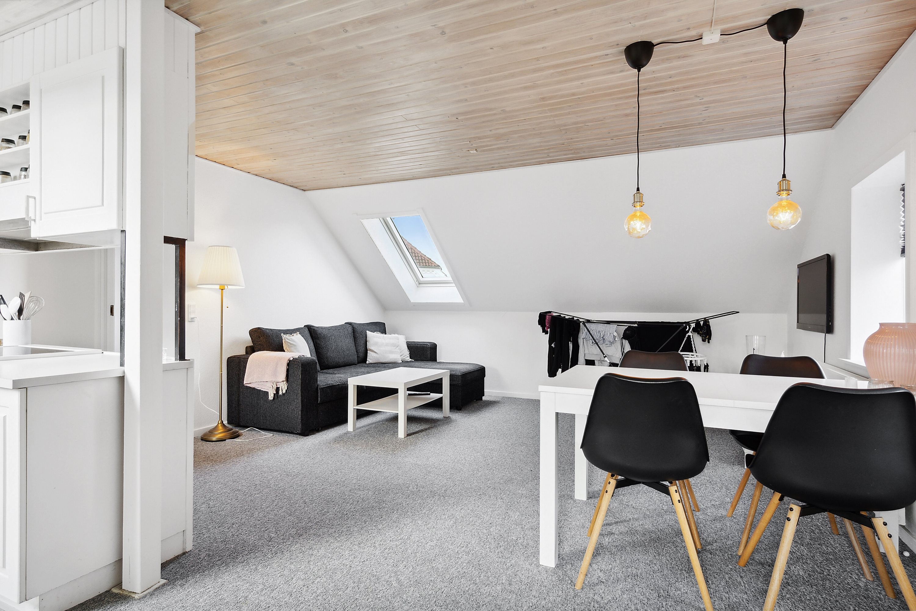 Fremhævet værelse billede i fuldskærmstilstand. Billede af Vestbygade 9A-D, Haverslev, 9610 Nørager