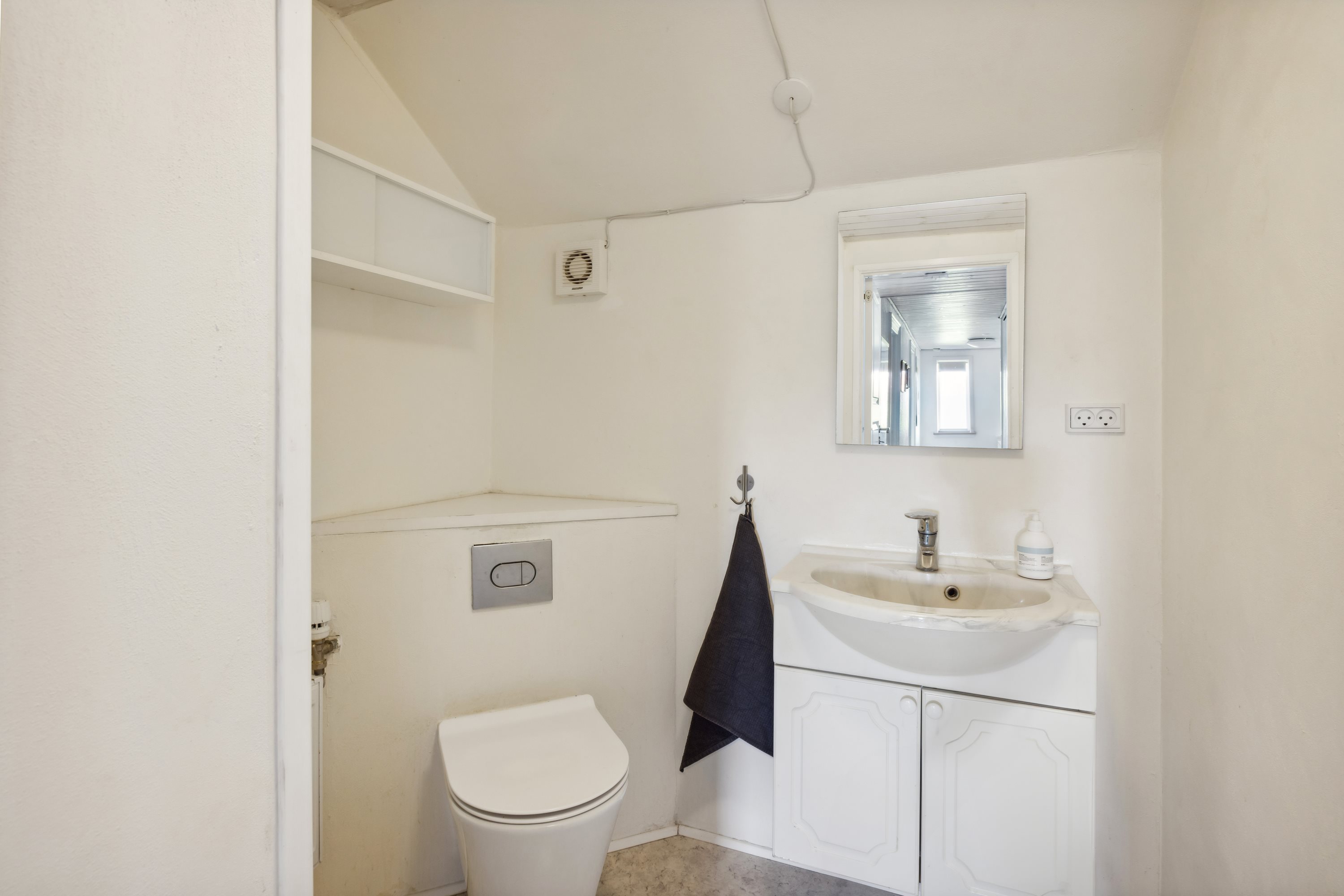 Fremhævet badeværelse billede i fuldskærmstilstand. Billede af Viborgvej 28, Hammershøj, 8830 Tjele