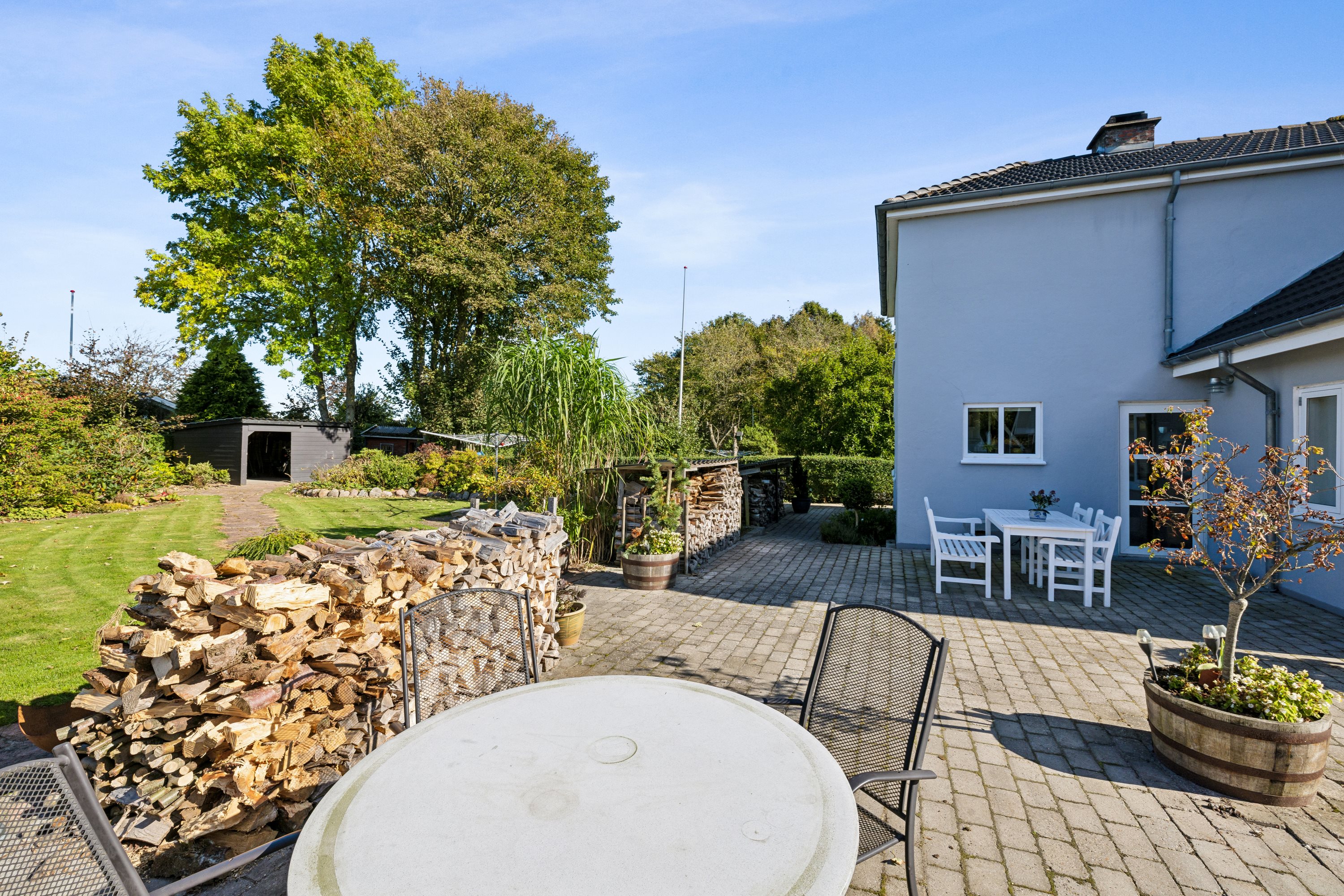 Fremhævet terrasse billede i fuldskærmstilstand. Billede af Viborgvej 28, Hammershøj, 8830 Tjele