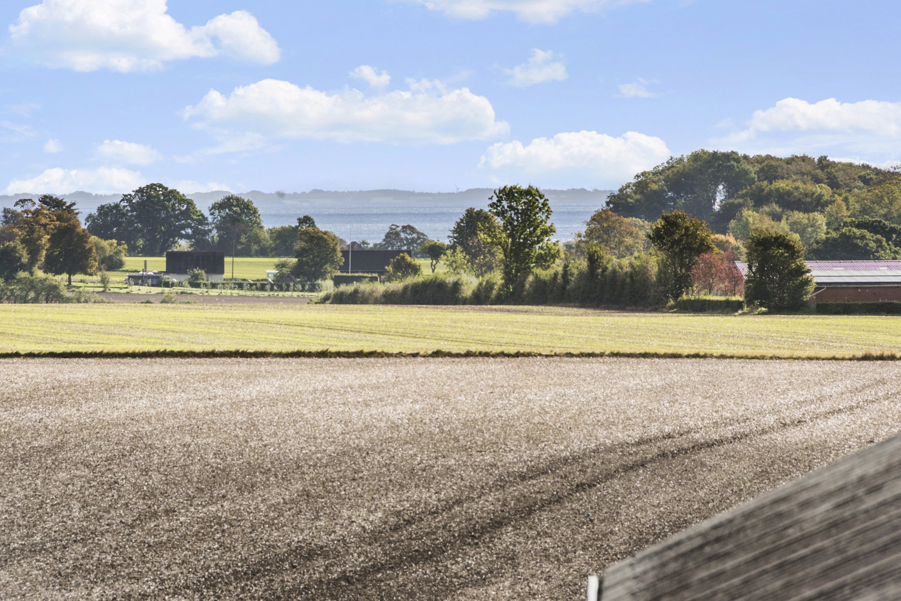 Miniaturebillede 1: område. Billede af Fenstenvej 27, Fensten, 8300 Odder