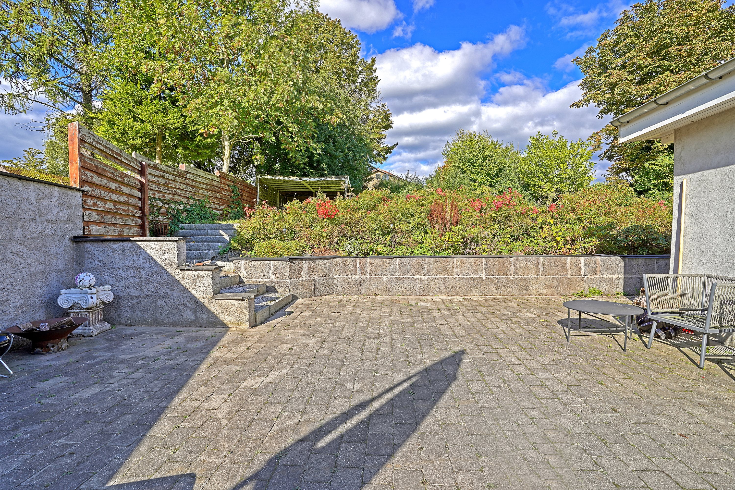 Fremhævet terrasse billede i fuldskærmstilstand. Billede af Uggeløse Bygade 42A, 3540 Lynge