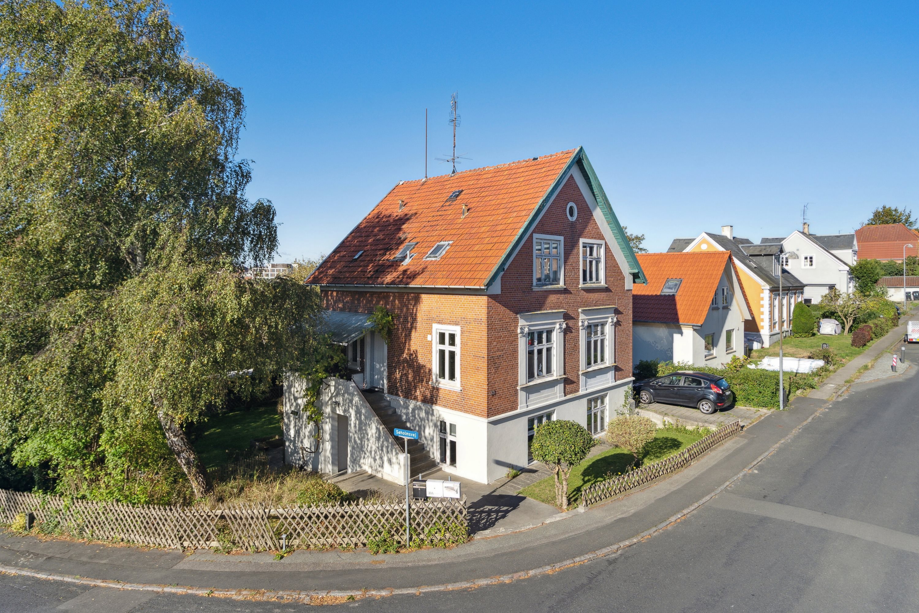 Fremhævet set fra vejen billede i fuldskærmstilstand. Billede af Øksenbjergvej 20B, 5700 Svendborg