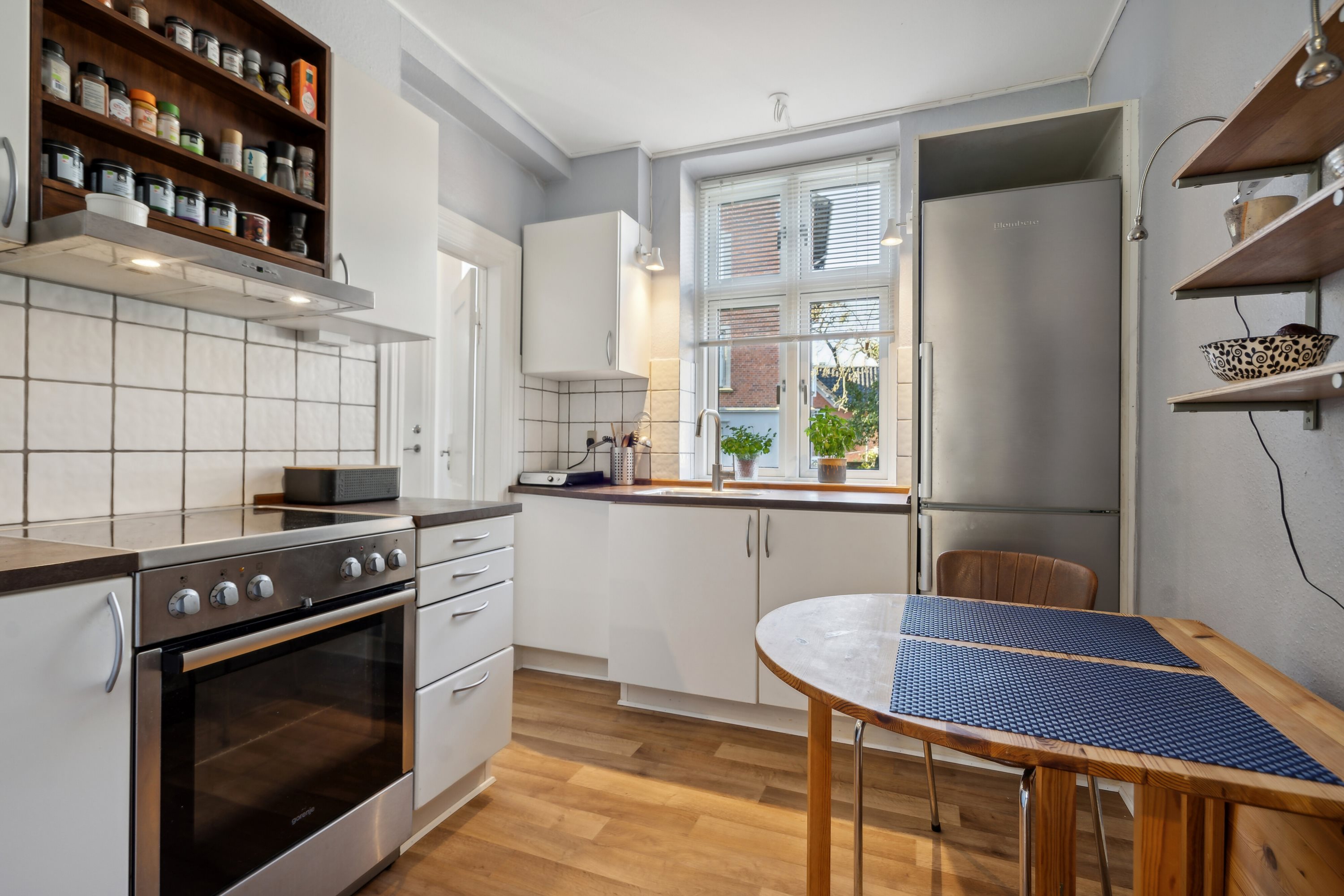 Fremhævet køkken billede i fuldskærmstilstand. Billede af Øksenbjergvej 20B, 5700 Svendborg