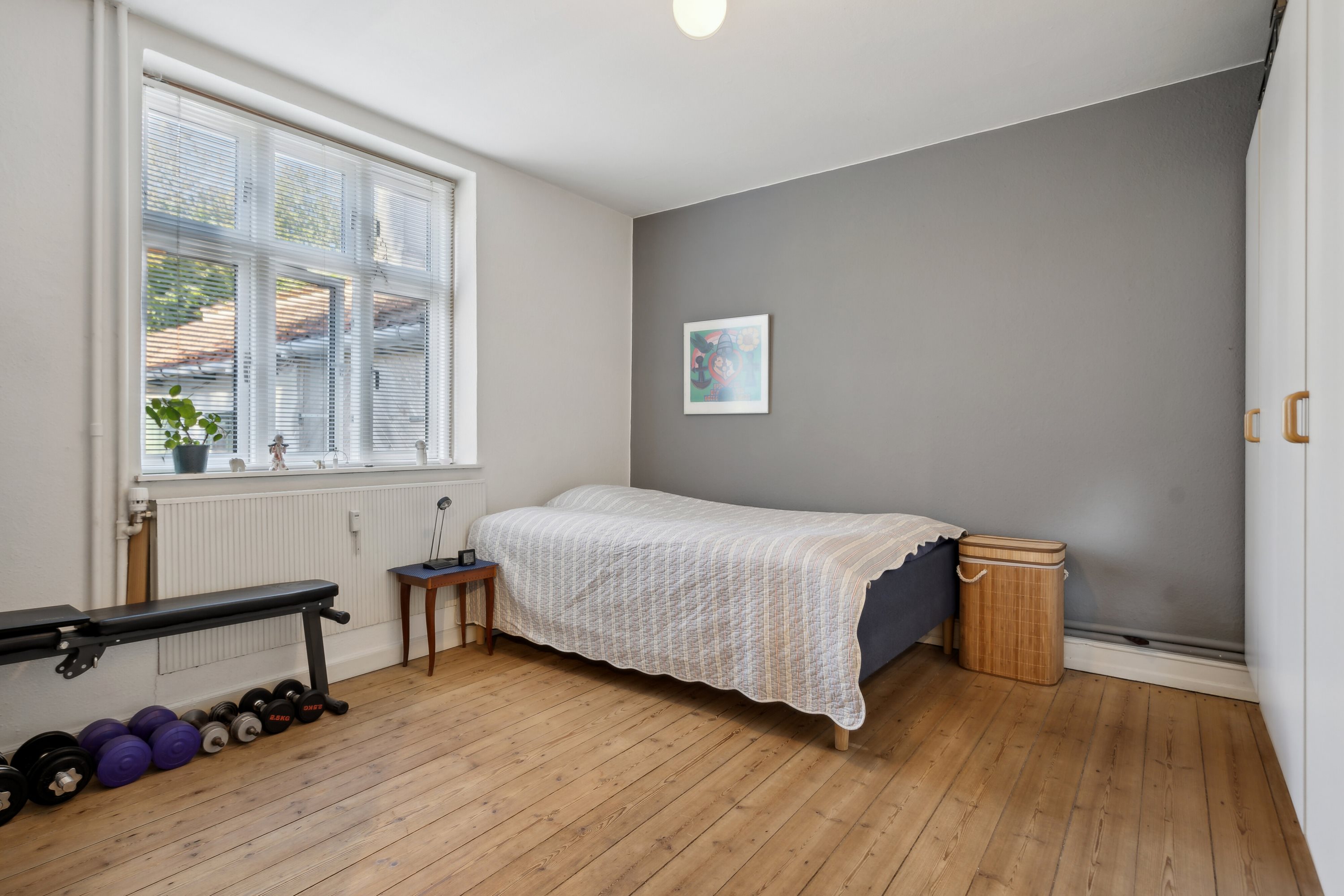 Fremhævet soveværelse billede i fuldskærmstilstand. Billede af Øksenbjergvej 20B, 5700 Svendborg