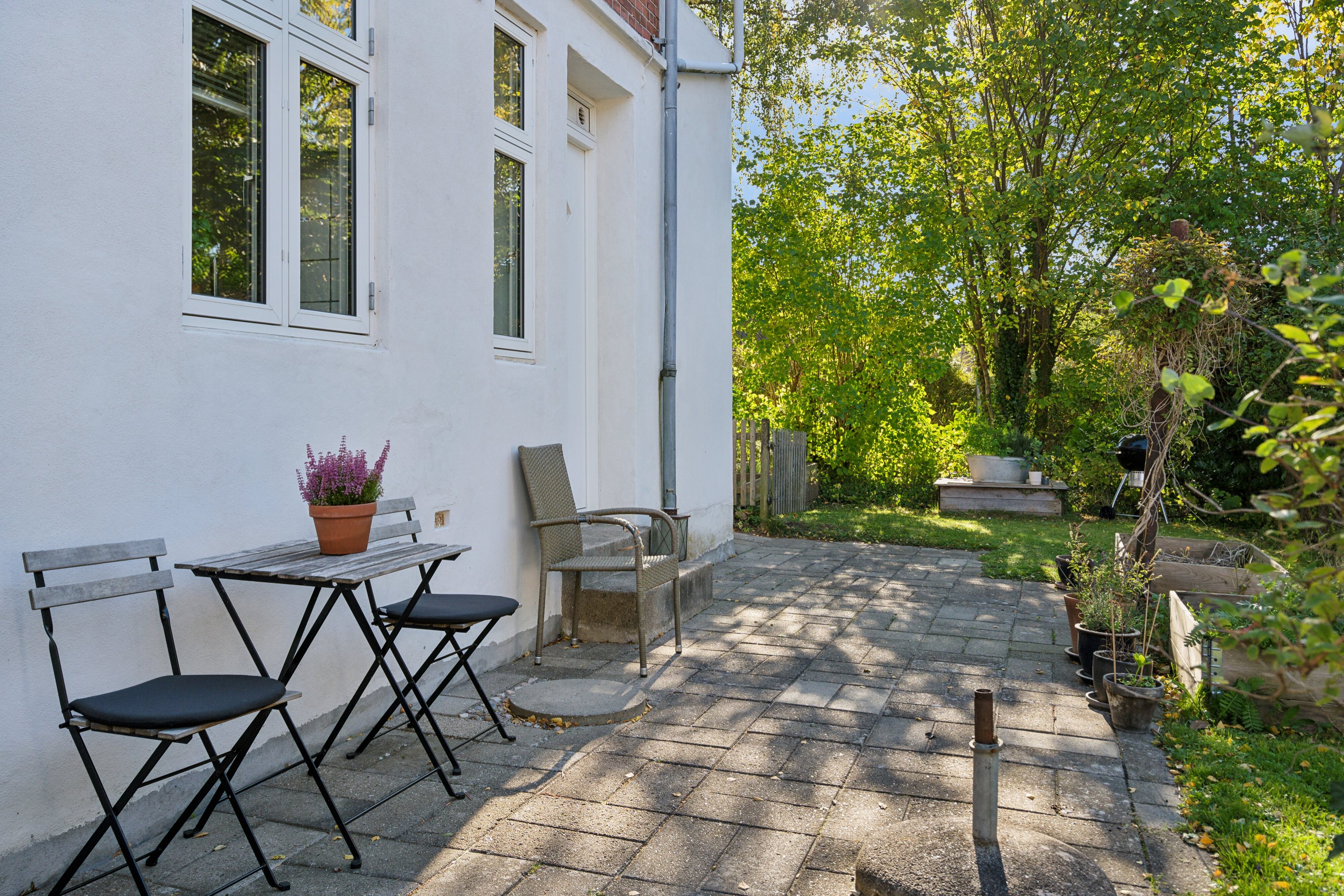 Fremhævet udendørs billede i fuldskærmstilstand. Billede af Øksenbjergvej 20B, 5700 Svendborg