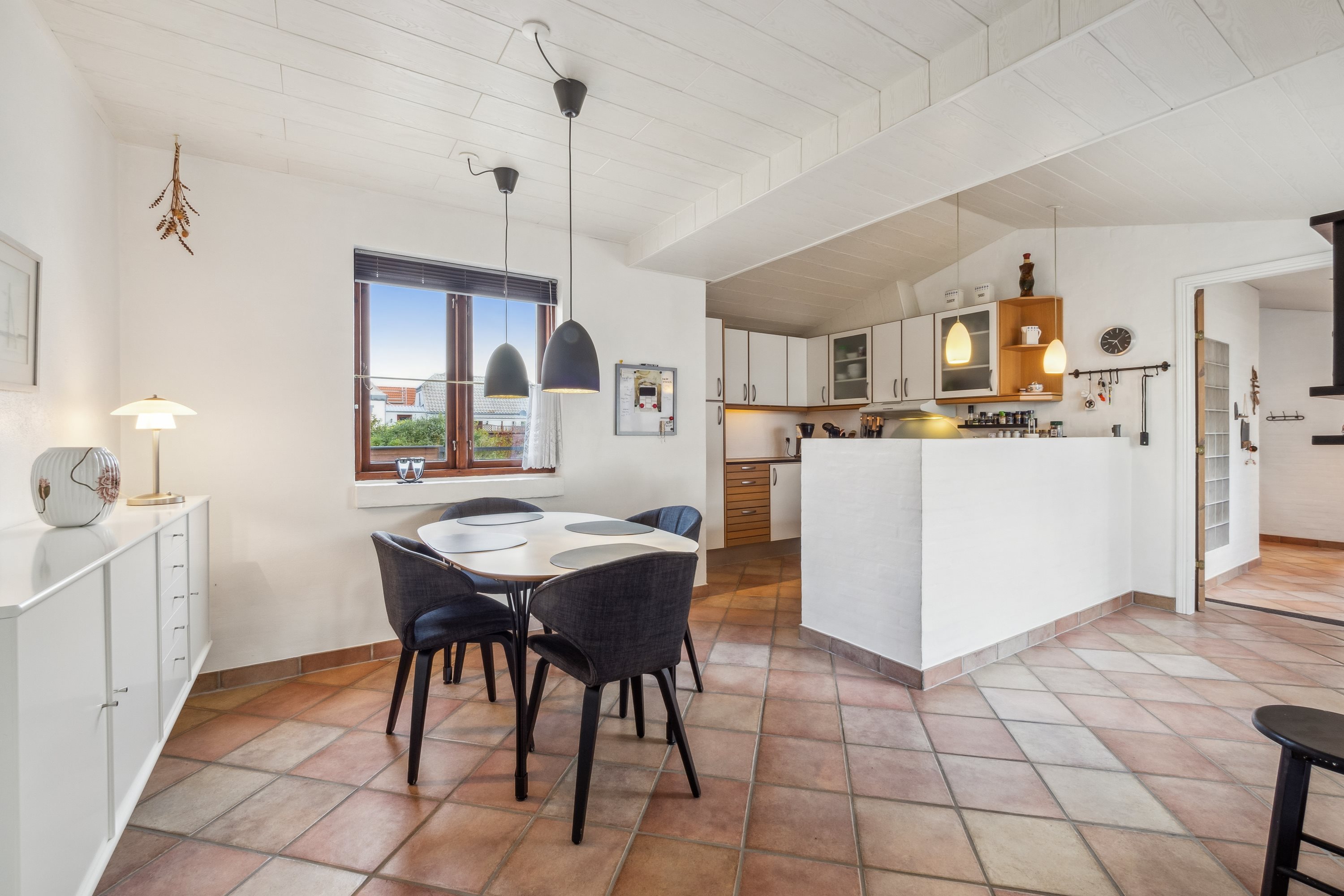 Fremhævet køkken billede i fuldskærmstilstand. Billede af Bådsgårdsvej 25, 7730 Hanstholm