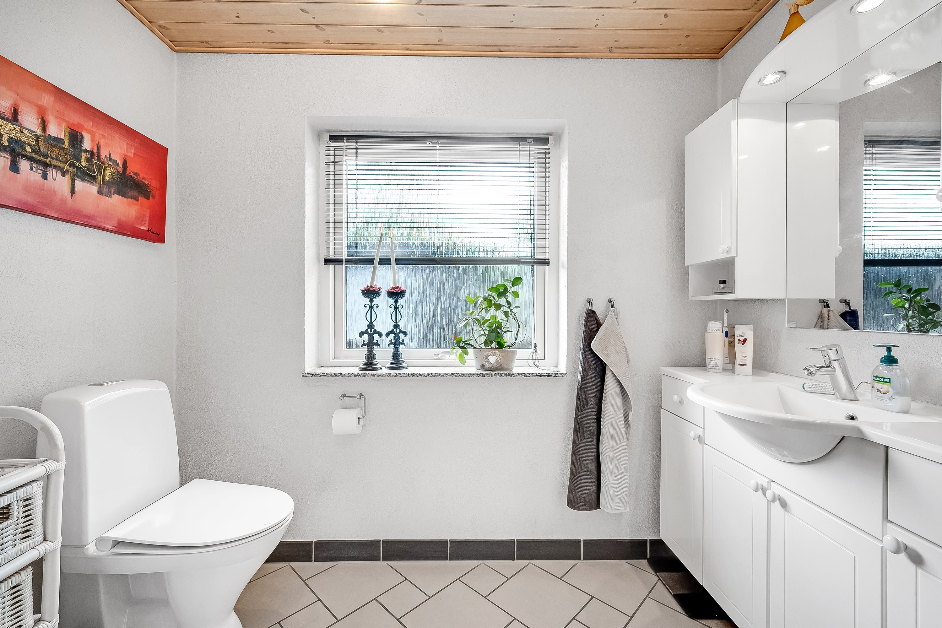 Fremhævet badeværelse billede i fuldskærmstilstand. Billede af Stadionalle 2, Borris, 6900 Skjern