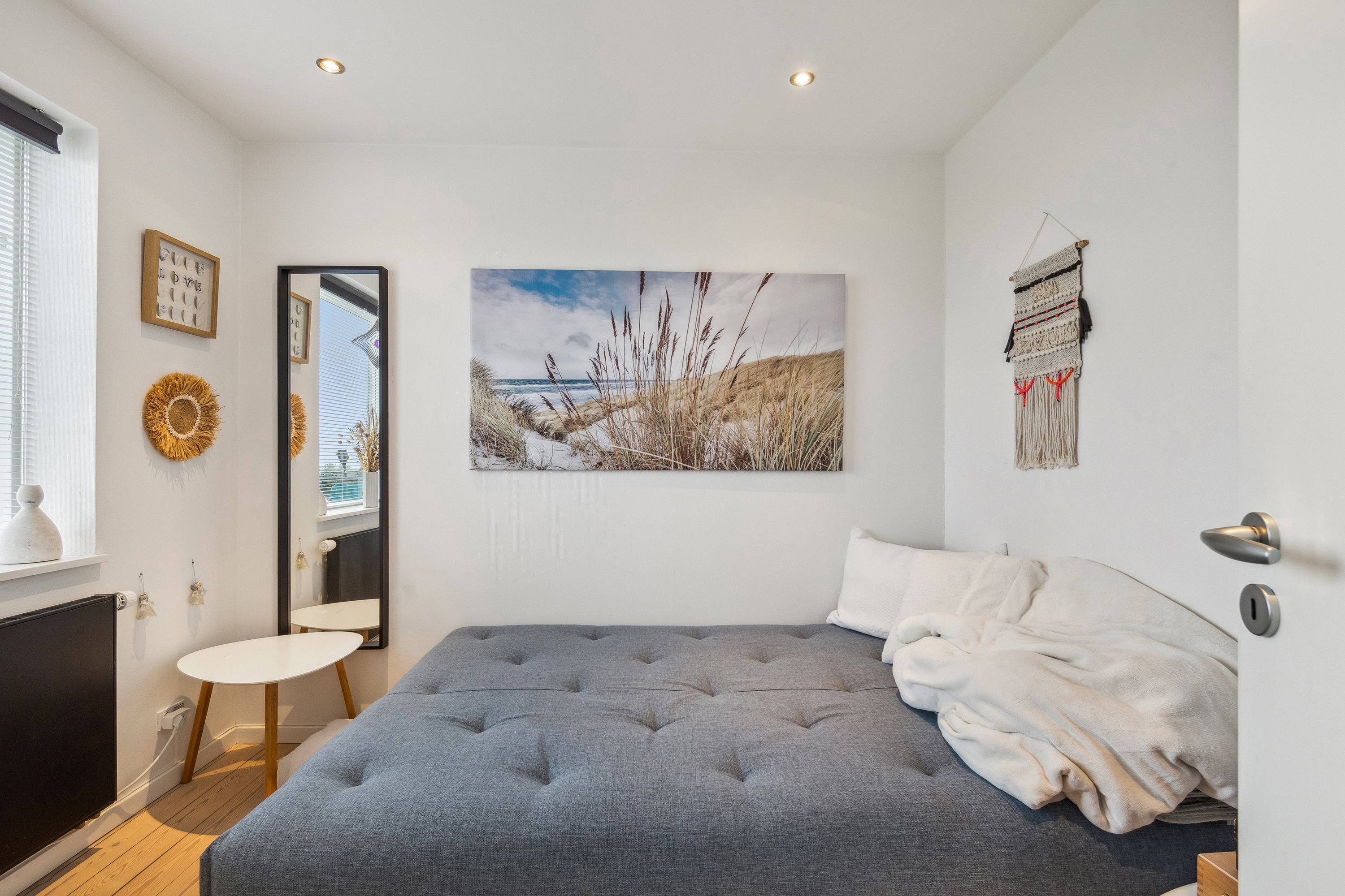 Fremhævet værelse billede i fuldskærmstilstand. Billede af Ndr. Strandvej 26, 8400 Ebeltoft