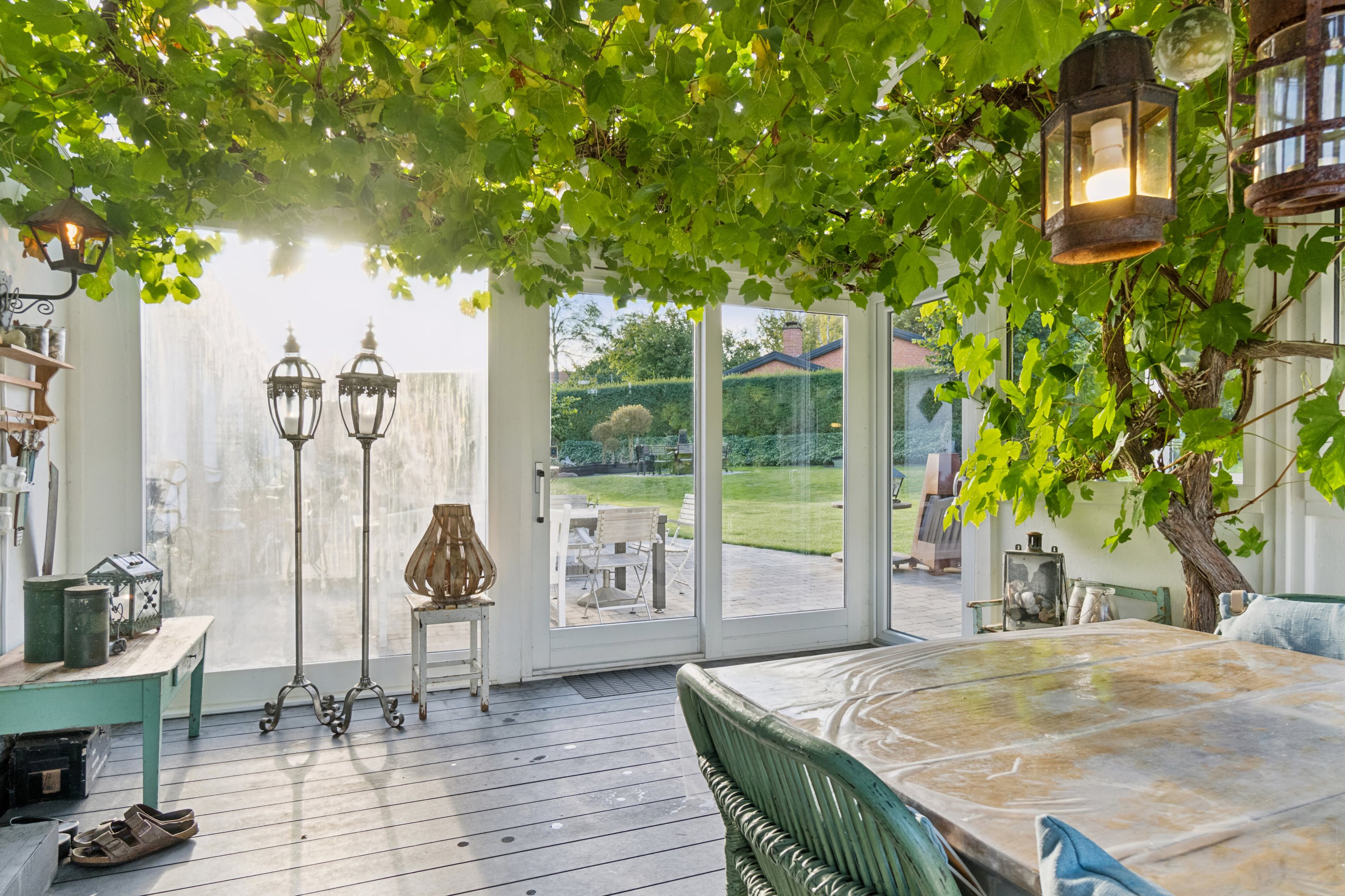 Fremhævet udestue billede i fuldskærmstilstand. Billede af Krænkerupvej 50, Havrebjerg, 4200 Slagelse