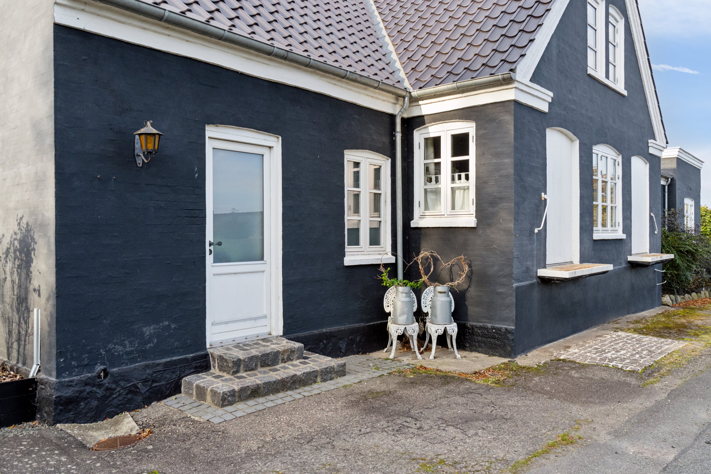 Fremhævet set fra vejen billede i fuldskærmstilstand. Billede af Krænkerupvej 50, Havrebjerg, 4200 Slagelse