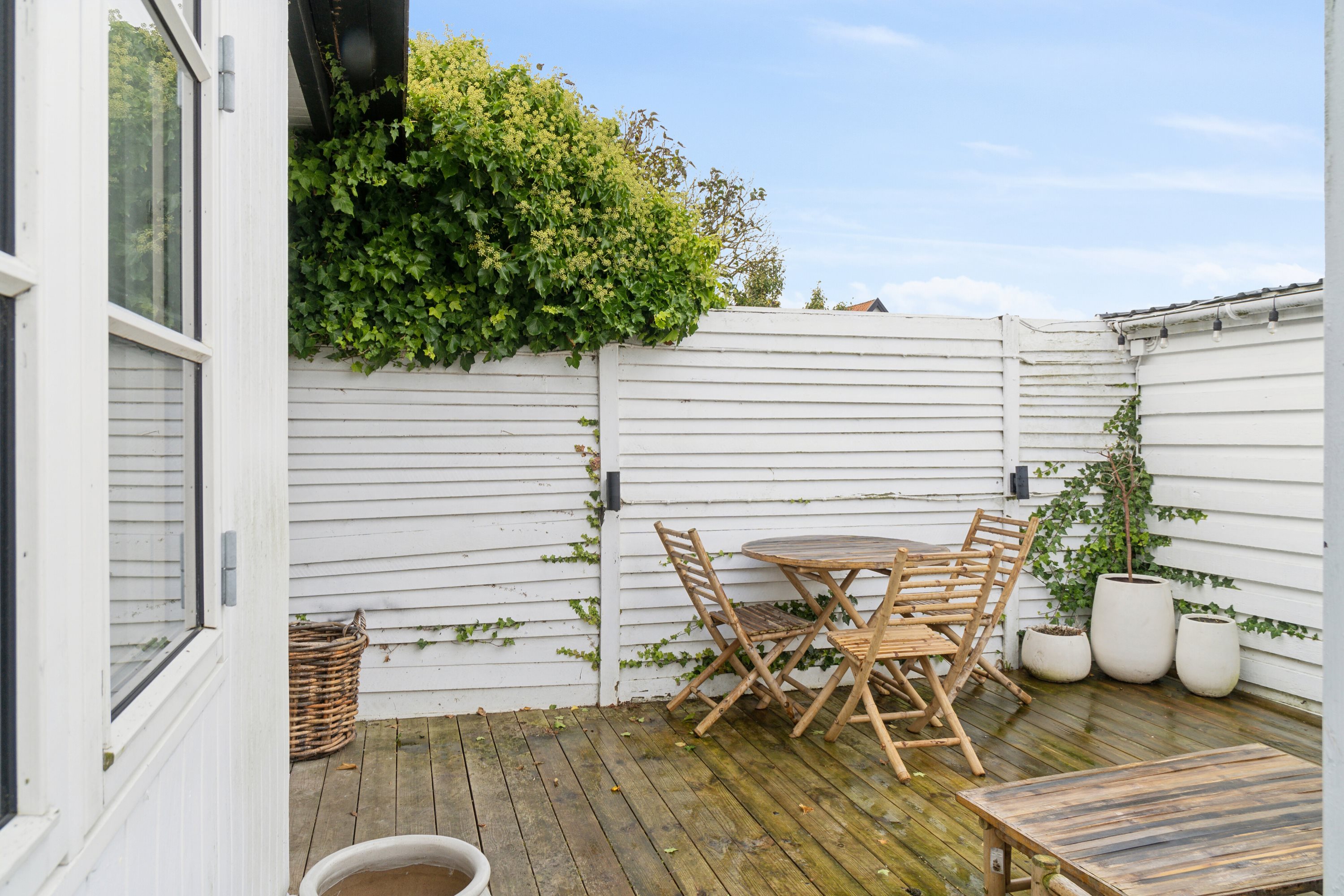 Fremhævet terrasse billede i fuldskærmstilstand. Billede af Kalundborgvej 100A, Allerup, 4300 Holbæk