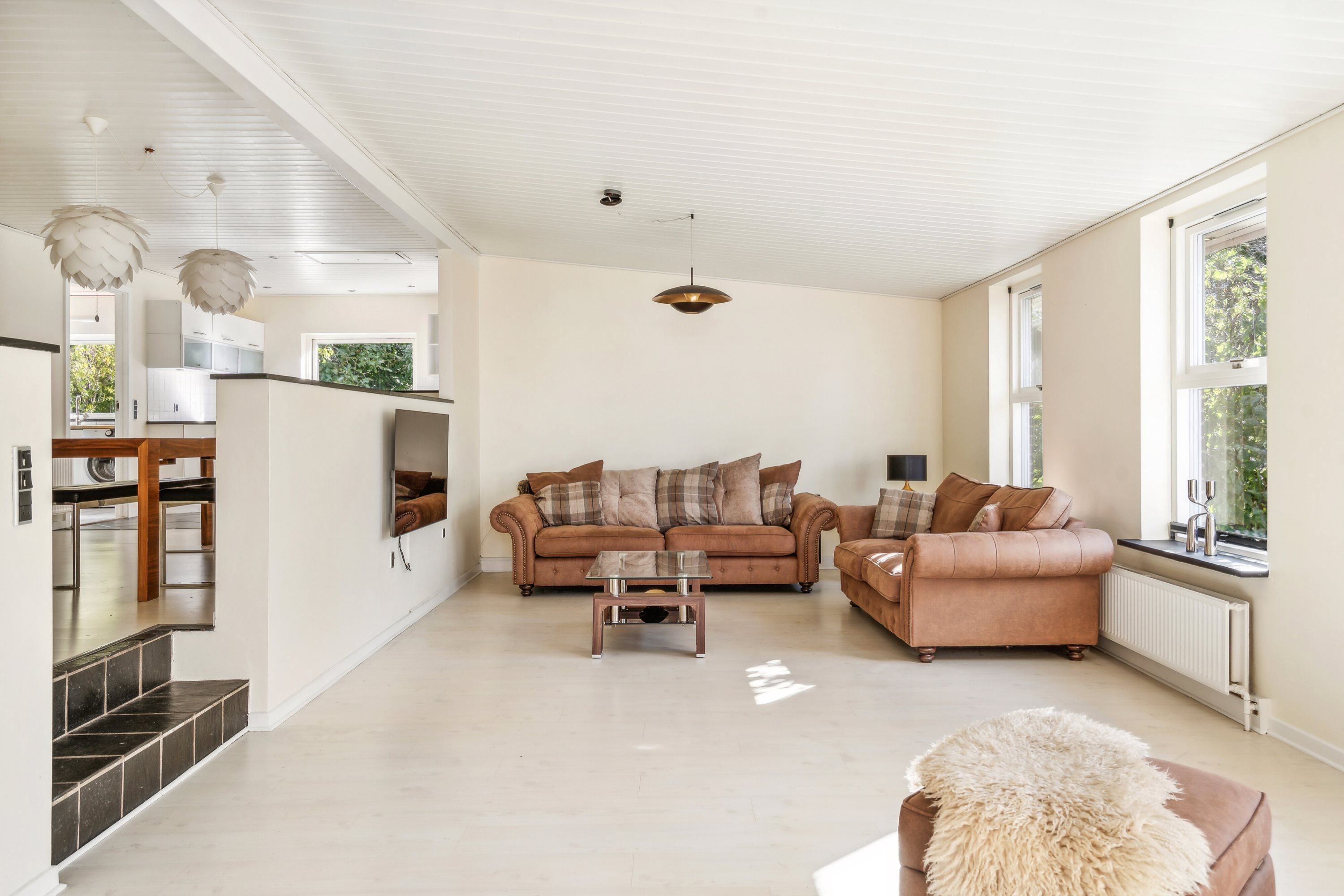 Fremhævet stue billede i fuldskærmstilstand. Billede af Rugårdsvej 523, Slukefter, 5210 Odense NV