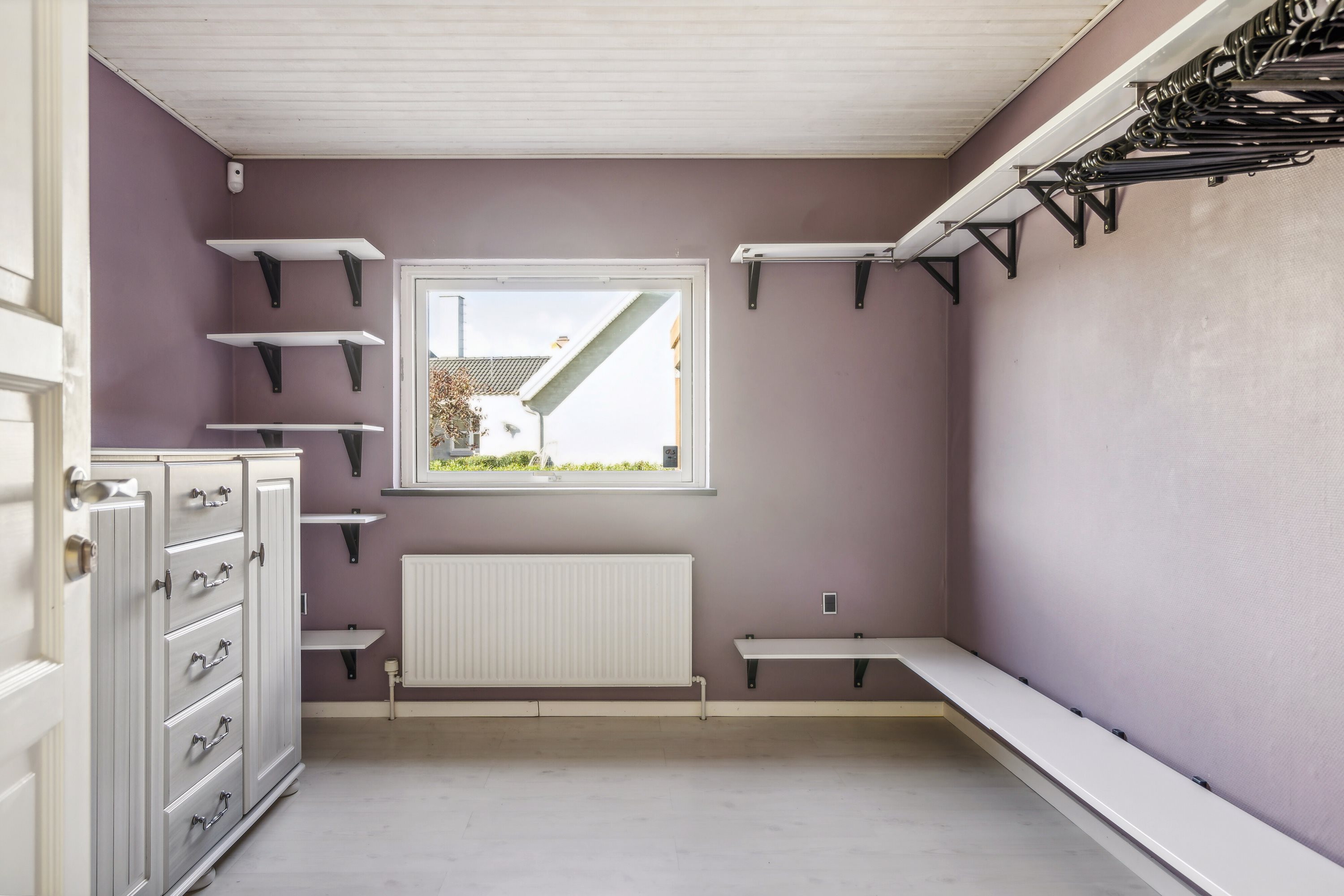 Fremhævet indendørs billede i fuldskærmstilstand. Billede af Rugårdsvej 523, Slukefter, 5210 Odense NV