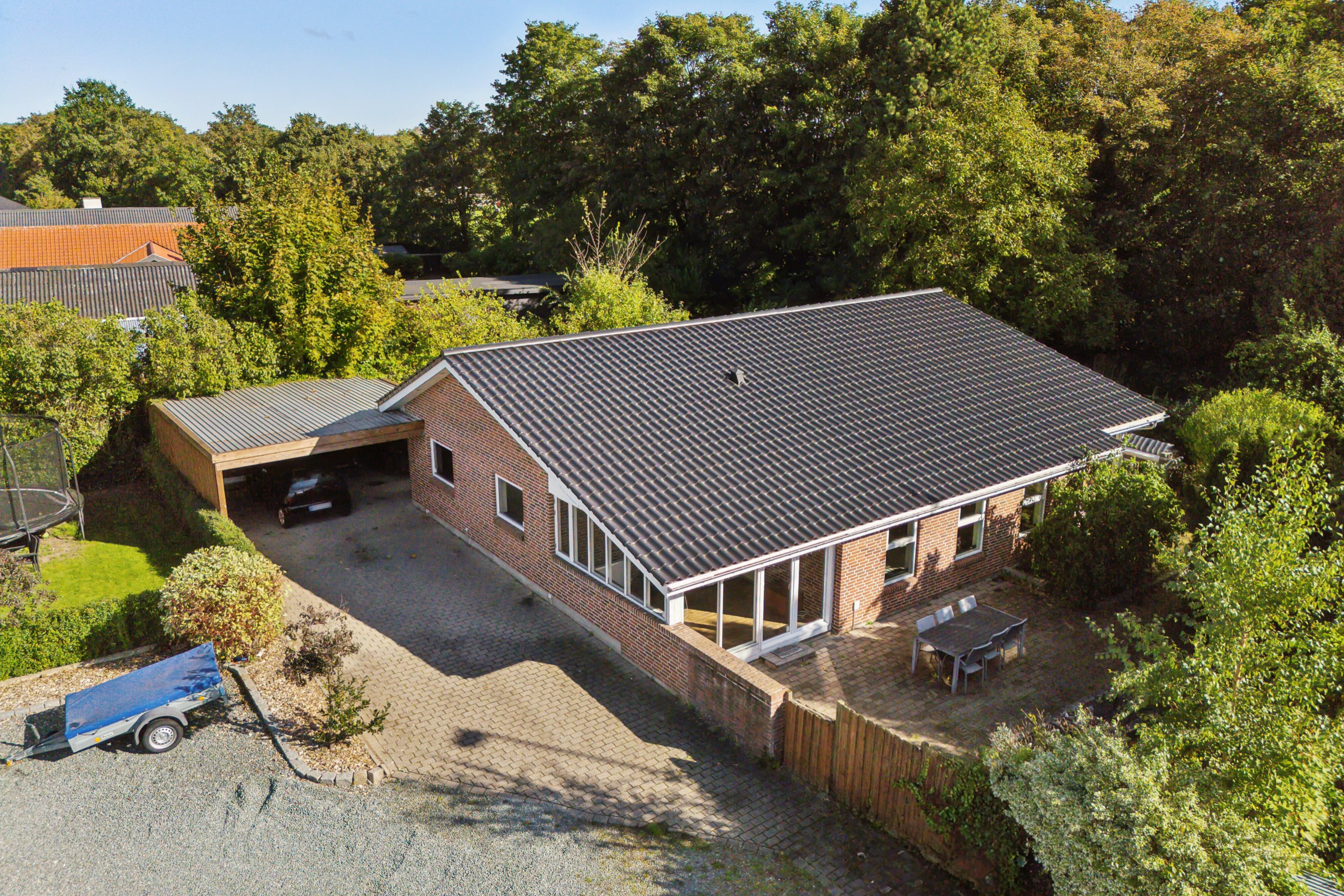 Fremhævet luftfoto billede i fuldskærmstilstand. Billede af Rugårdsvej 523, Slukefter, 5210 Odense NV