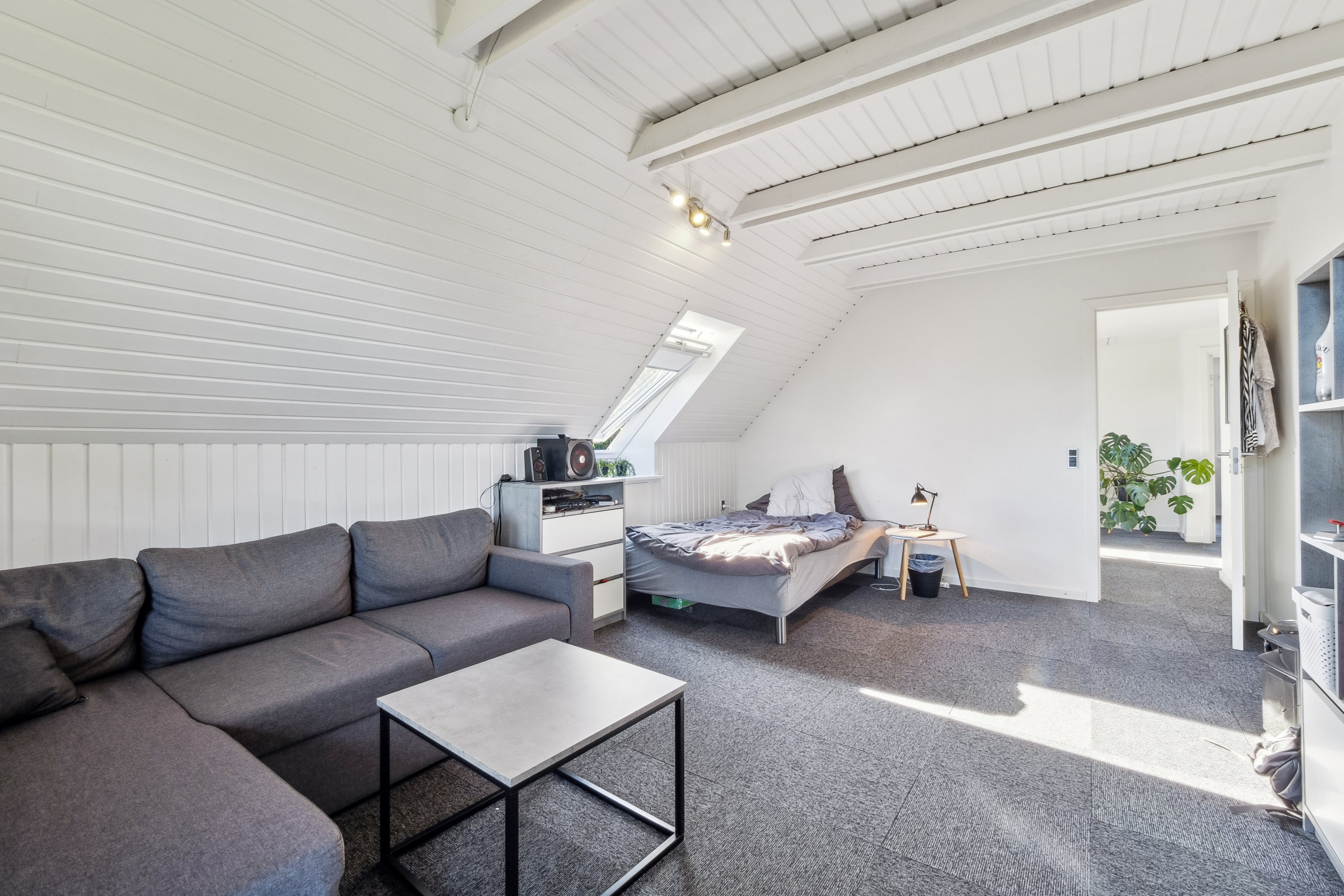 Fremhævet stue billede i fuldskærmstilstand. Billede af Dalvænget 7, 7900 Nykøbing M