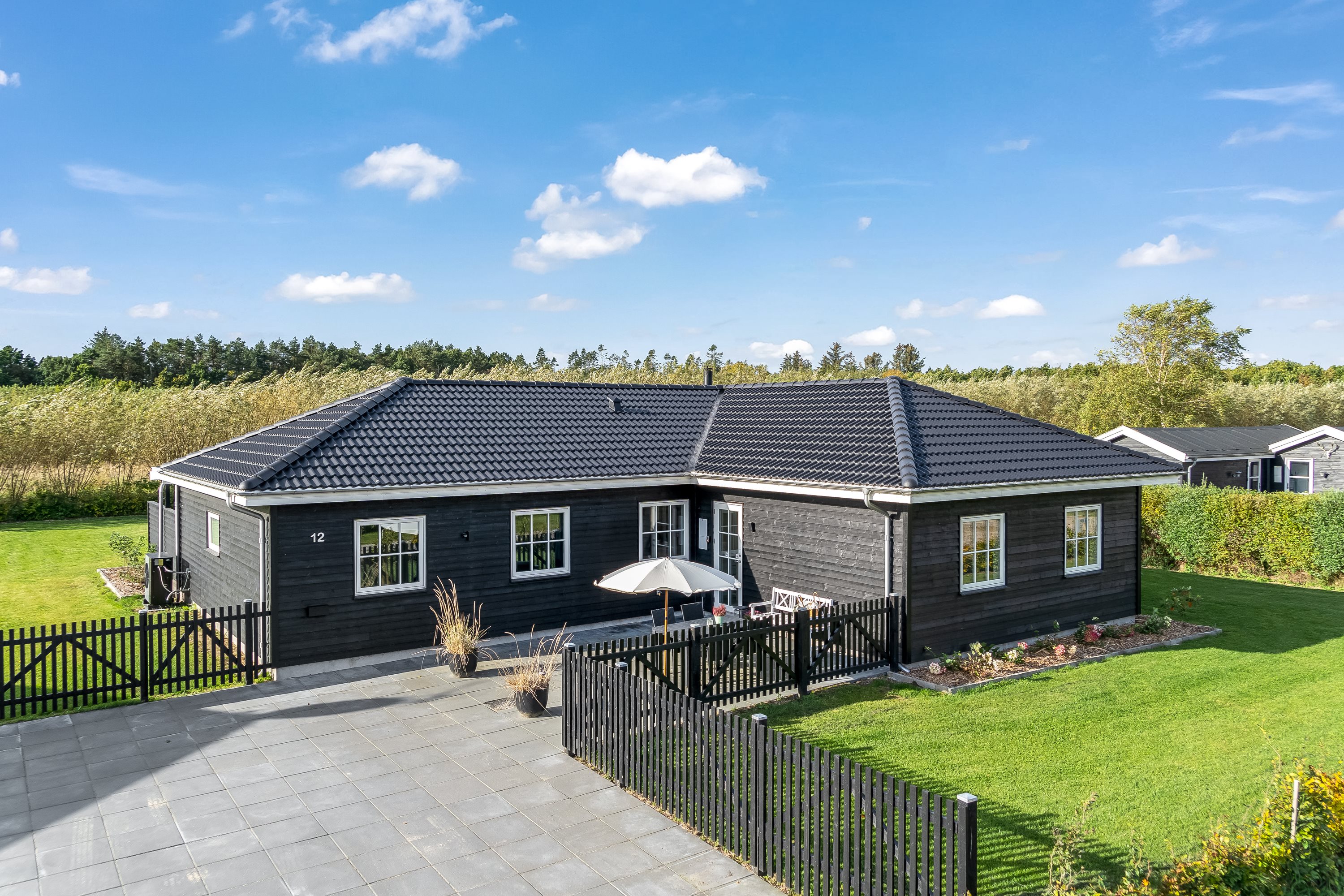 Fremhævet  billede i fuldskærmstilstand. Billede af Haslevgårde Eng 12, Als, 9560 Hadsund