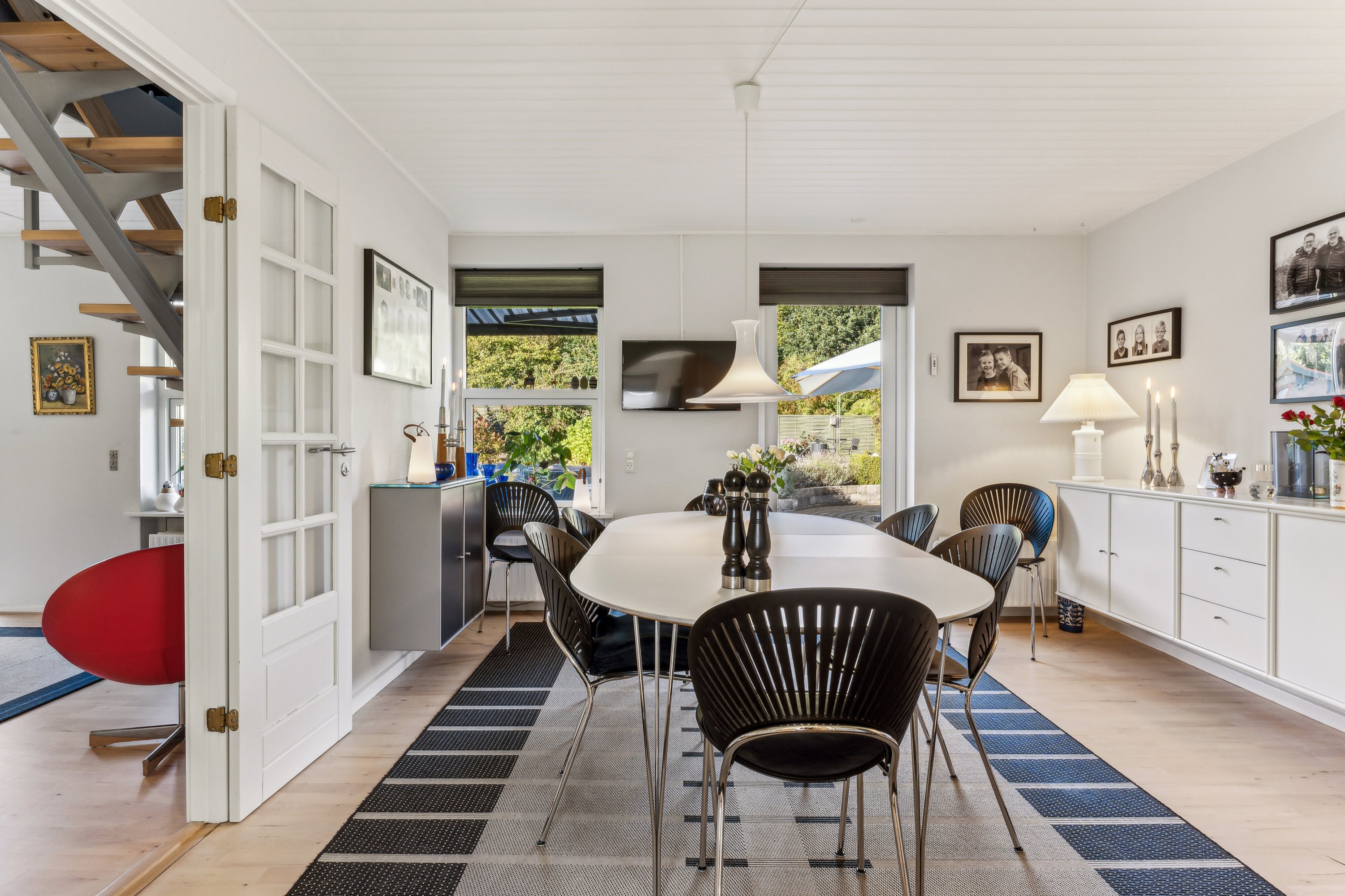 Fremhævet spisestue billede i fuldskærmstilstand. Billede af Tornsangervej 38, 9800 Hjørring