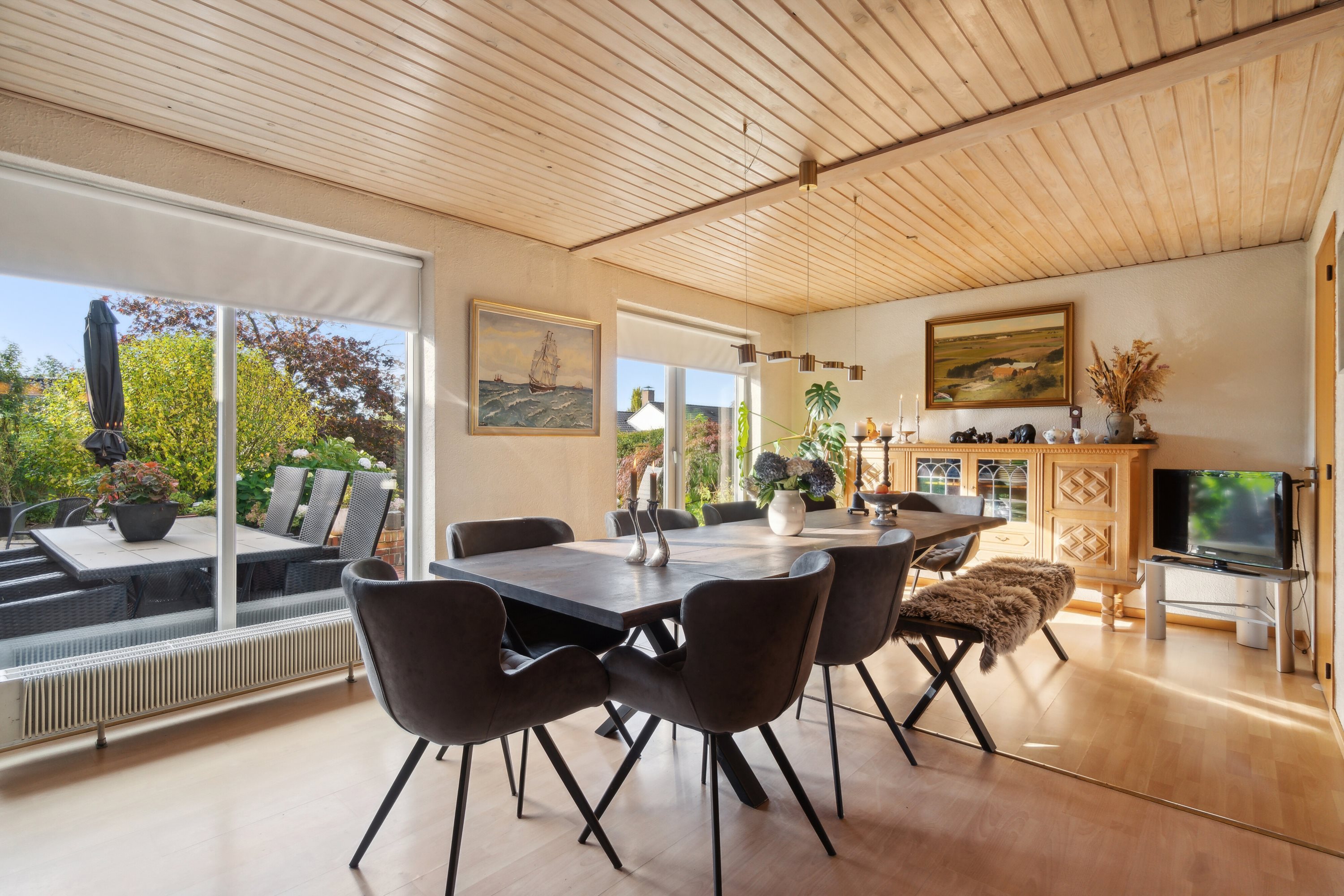 Fremhævet spisestue billede i fuldskærmstilstand. Billede af Bjørn Nørgårds Vej 17, 7430 Ikast