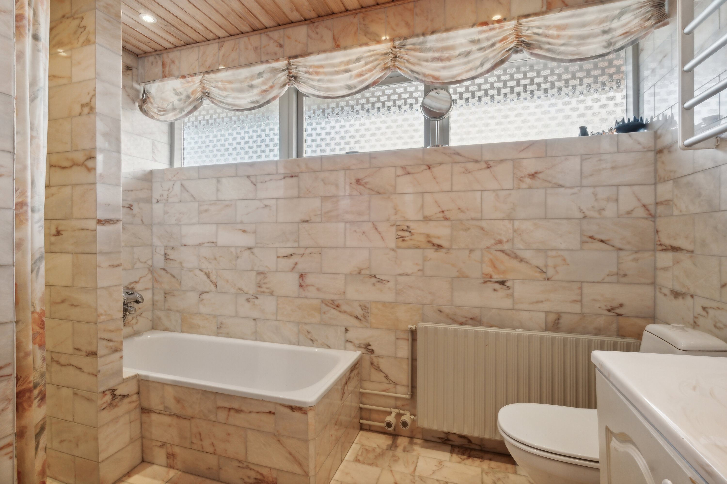 Fremhævet badeværelse billede i fuldskærmstilstand. Billede af Bjørn Nørgårds Vej 17, 7430 Ikast