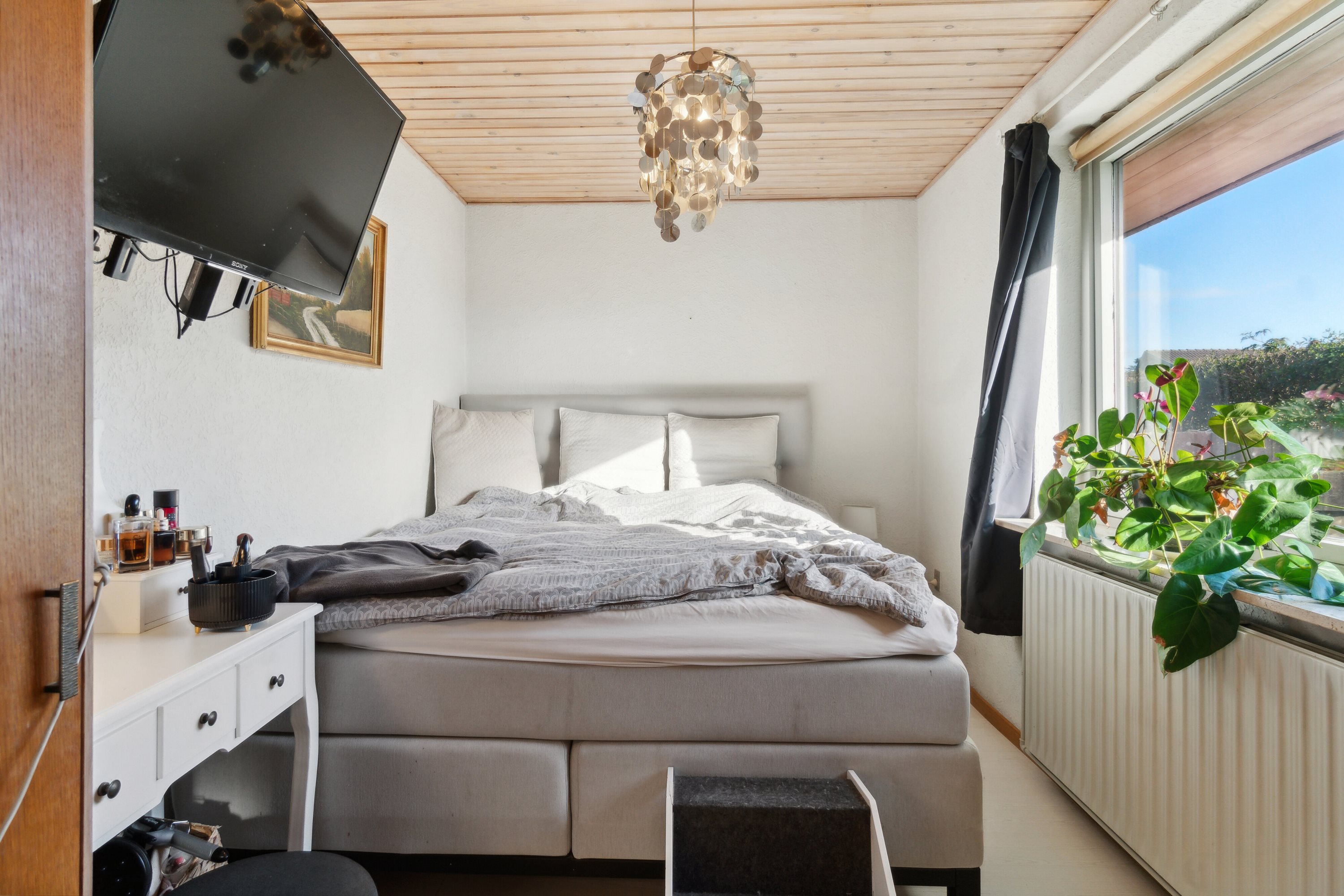 Fremhævet soveværelse billede i fuldskærmstilstand. Billede af Bjørn Nørgårds Vej 17, 7430 Ikast