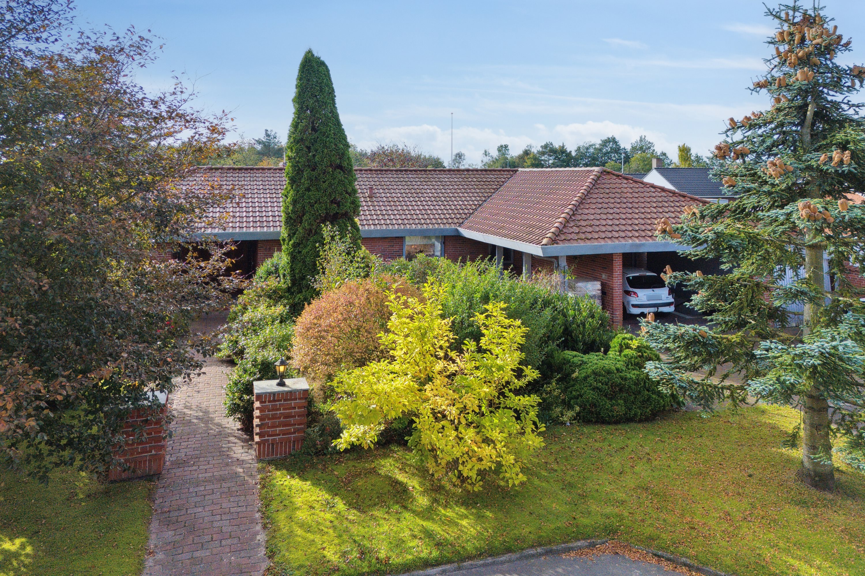 Fremhævet set fra vejen billede i fuldskærmstilstand. Billede af Bjørn Nørgårds Vej 17, 7430 Ikast