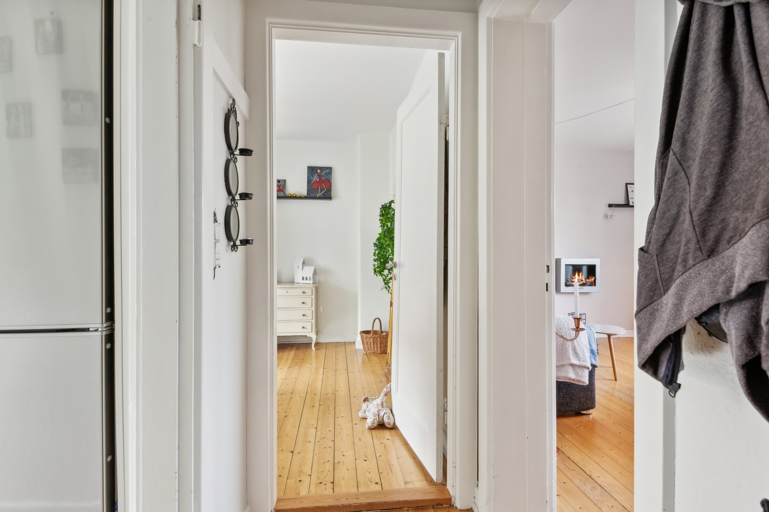 Fremhævet gang billede i fuldskærmstilstand. Billede af Vestre Fjordvej 46, 2. th., 9000 Aalborg