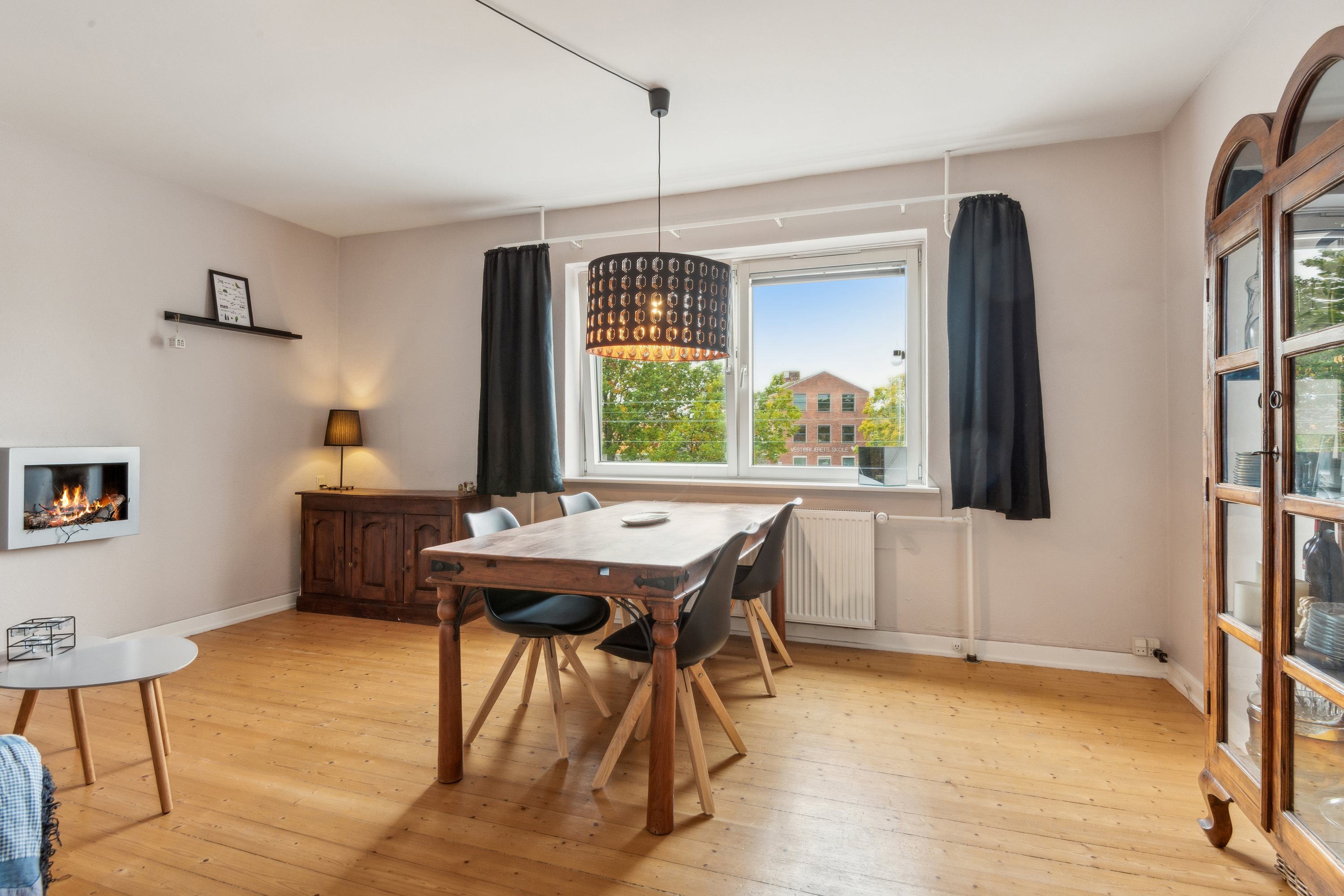 Miniaturebillede 1: stue. Billede af Vestre Fjordvej 46, 2. th., 9000 Aalborg