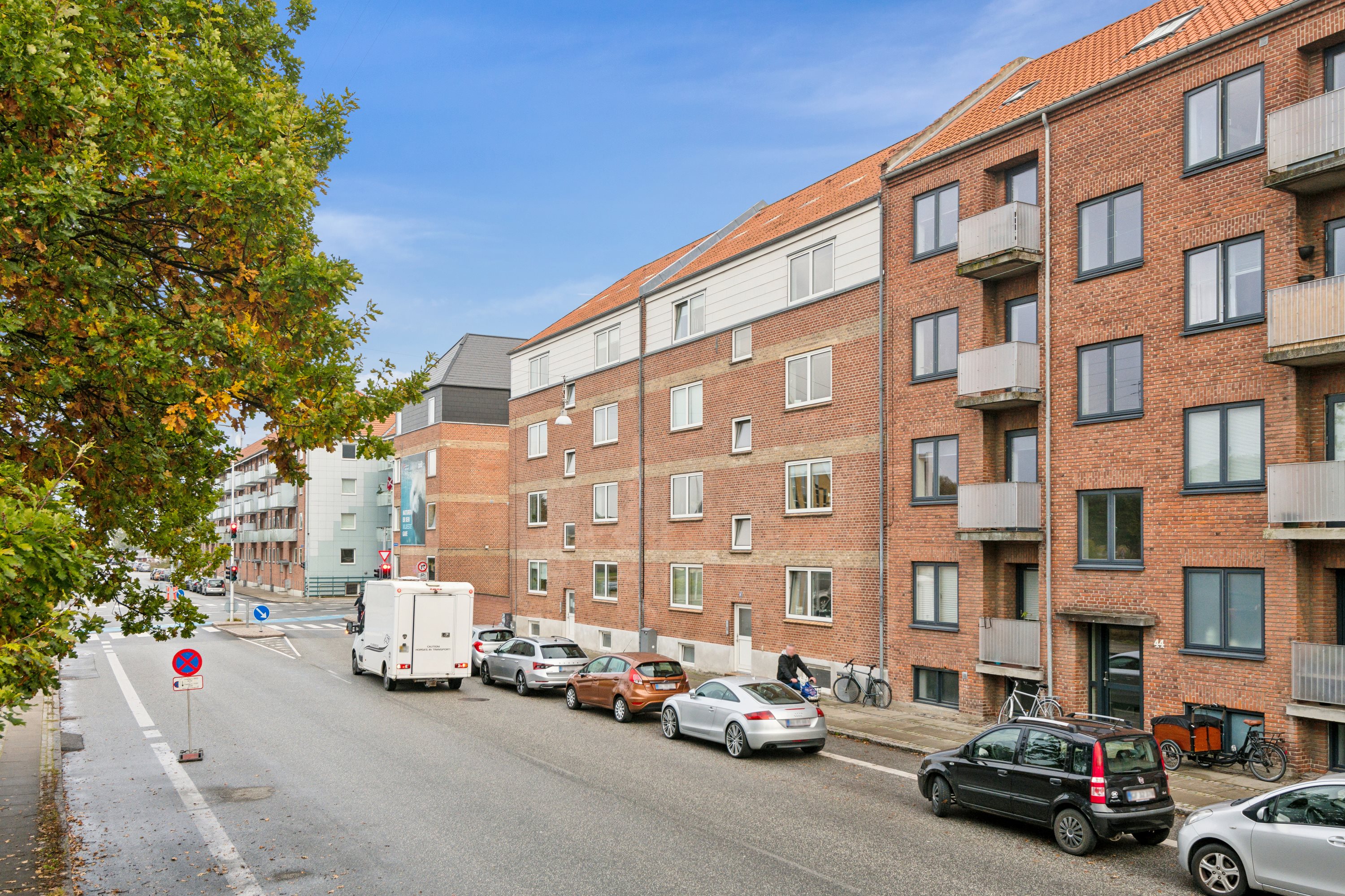 Fremhævet ejendom 1 billede i fuldskærmstilstand. Billede af Vestre Fjordvej 46, 2. th., 9000 Aalborg