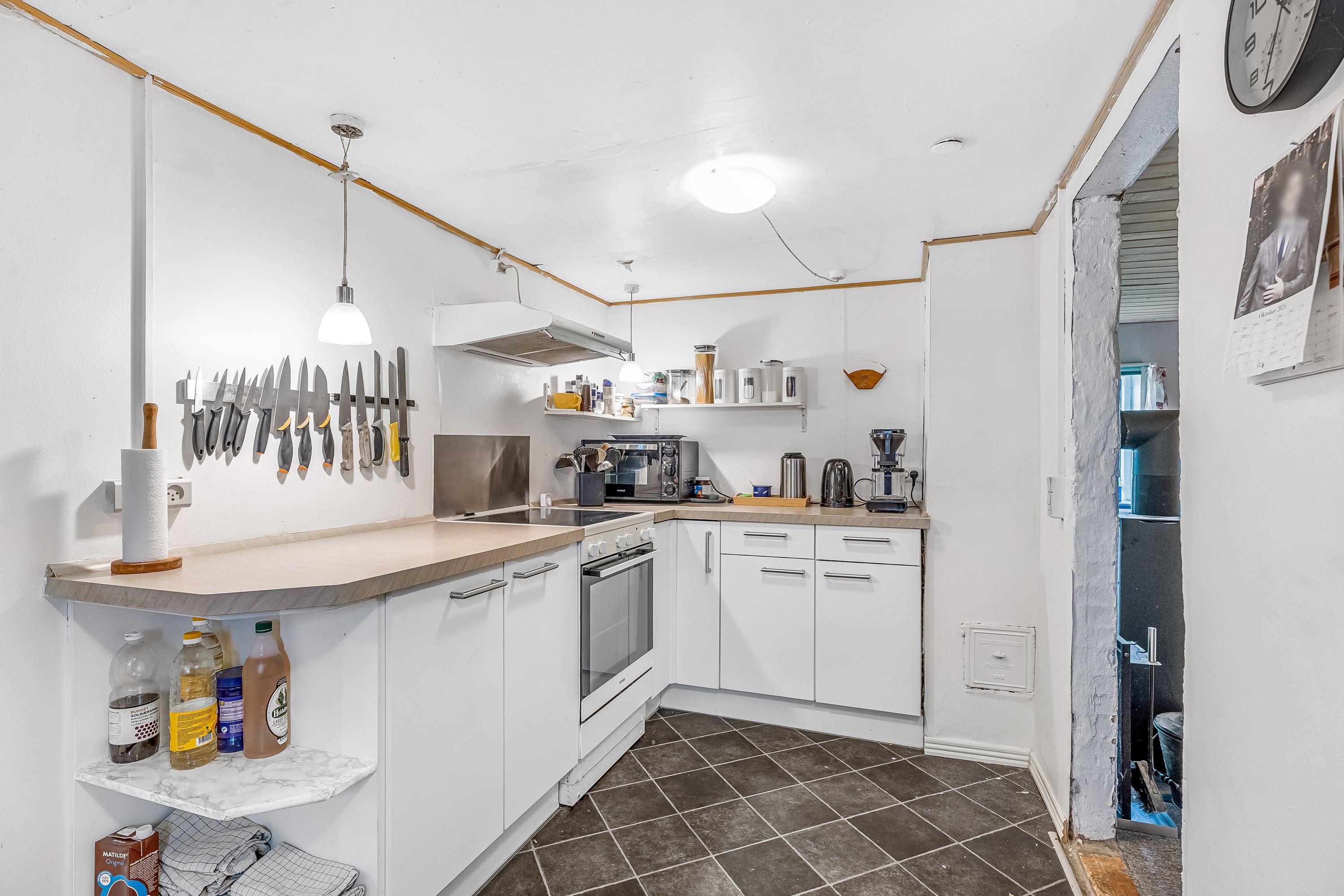 Fremhævet køkken billede i fuldskærmstilstand. Billede af Kirkevejen 198, Hillested, 4930 Maribo