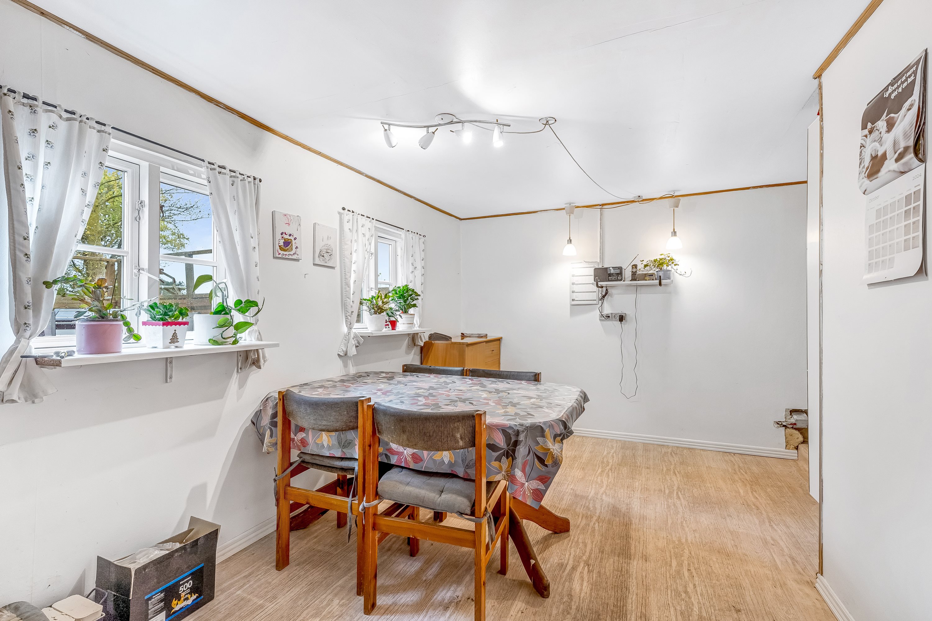 Fremhævet køkken alrum billede i fuldskærmstilstand. Billede af Kirkevejen 198, Hillested, 4930 Maribo