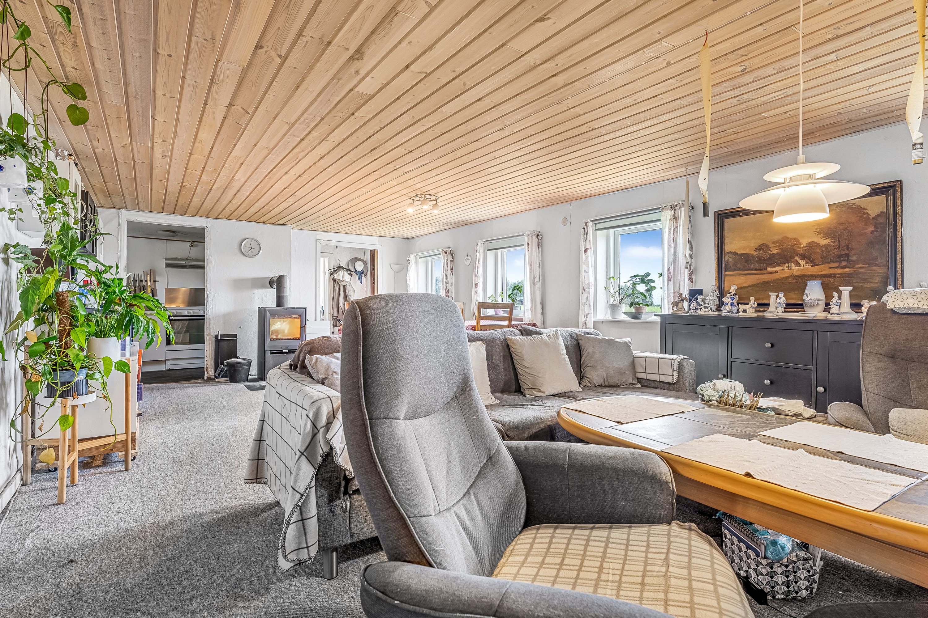 Fremhævet stue billede i fuldskærmstilstand. Billede af Kirkevejen 198, Hillested, 4930 Maribo